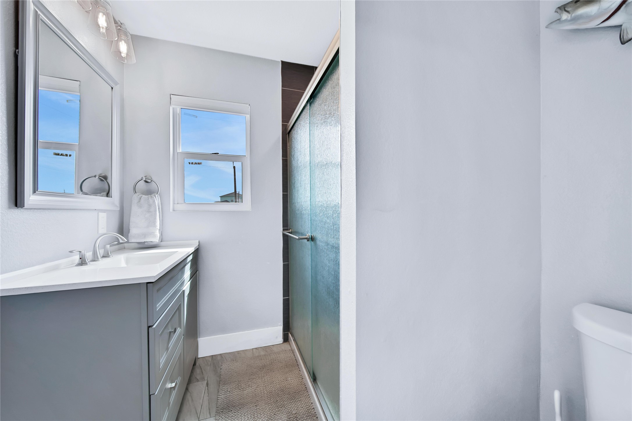 600 Blue Water Highway Property Photo 34