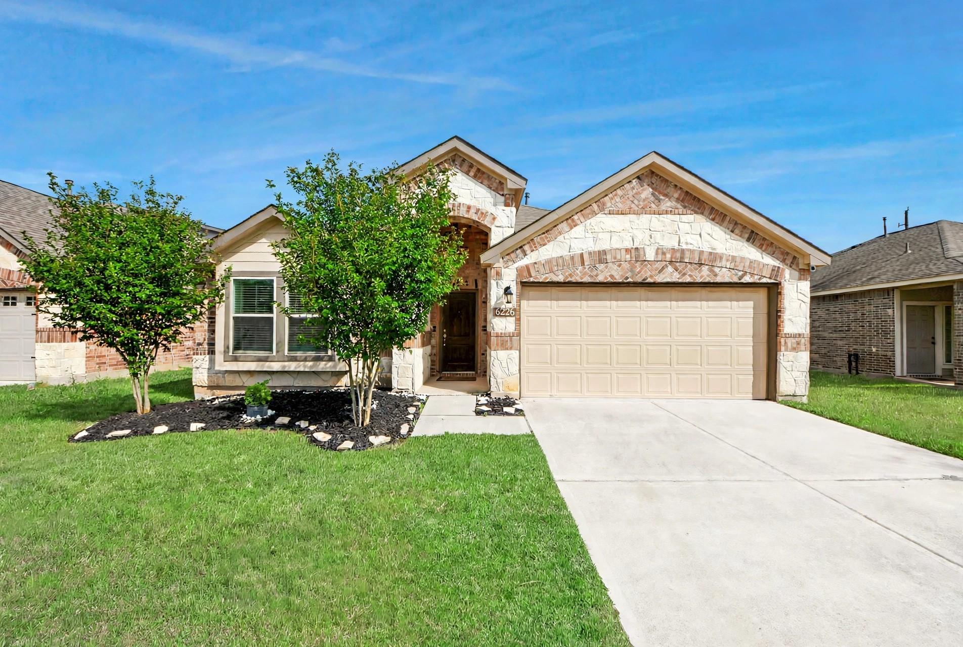 6226 Mason Way Property Photo 1