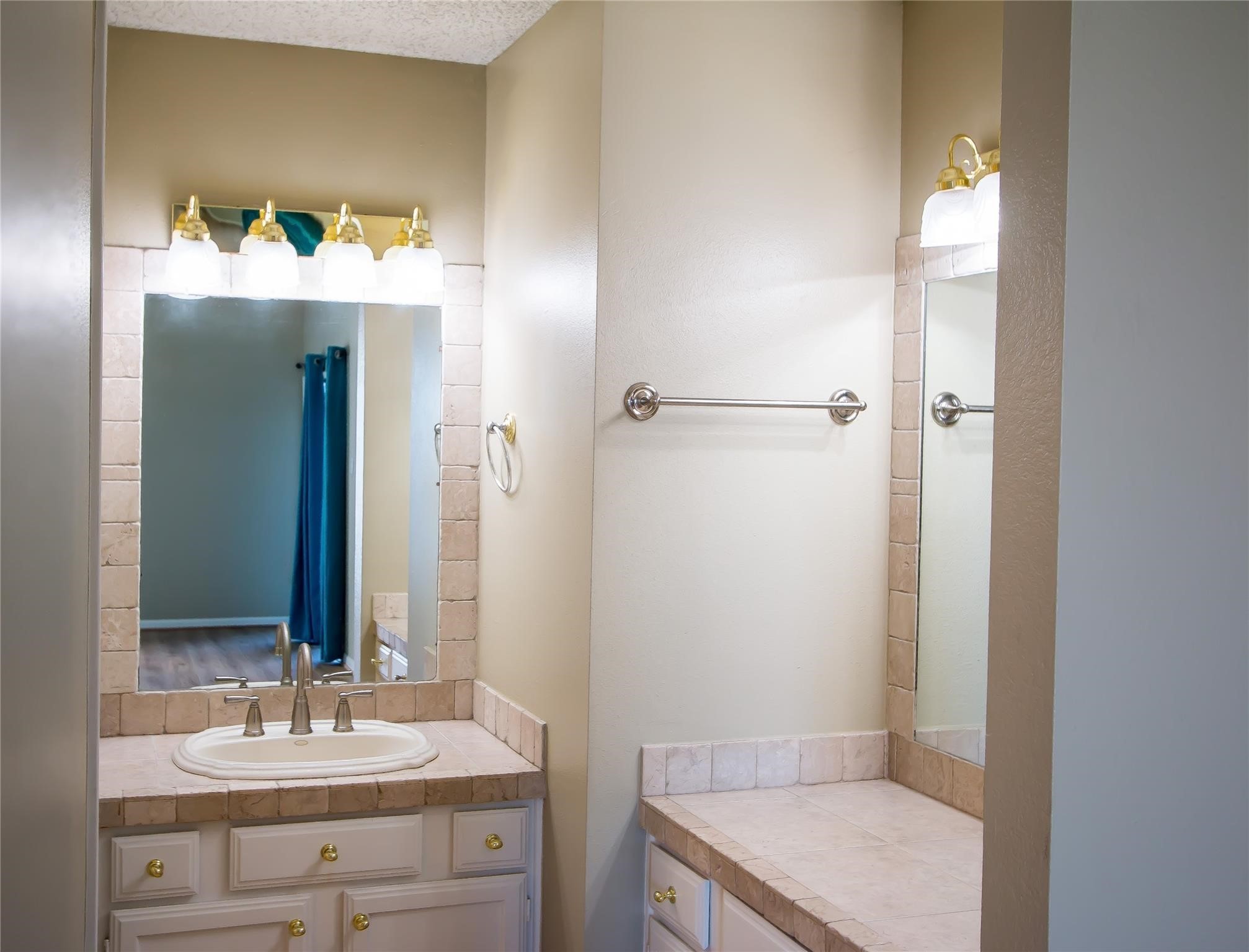 202 Lakeview Terrace H Property Photo 19
