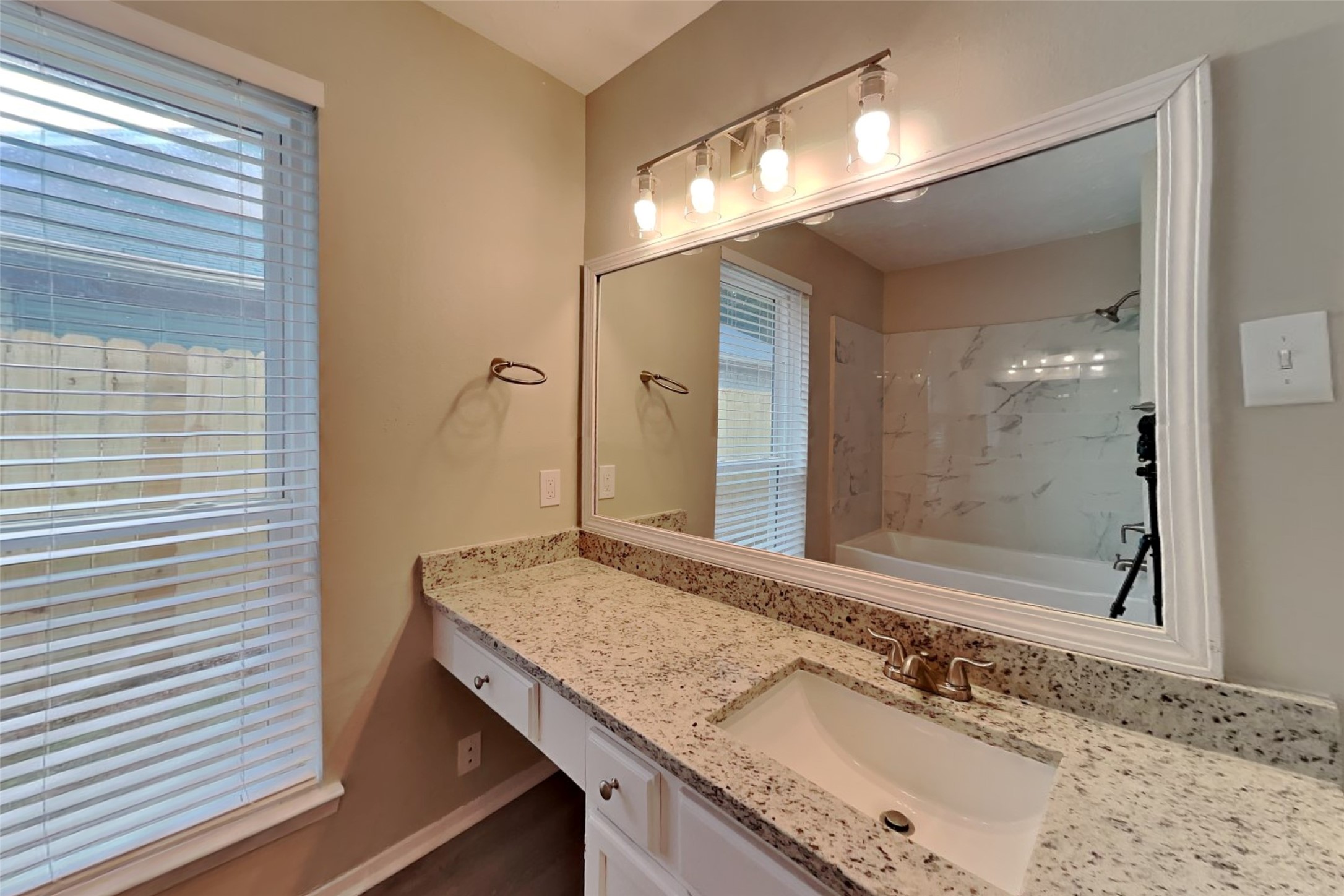 10107 King Ranch Lane Property Photo 8