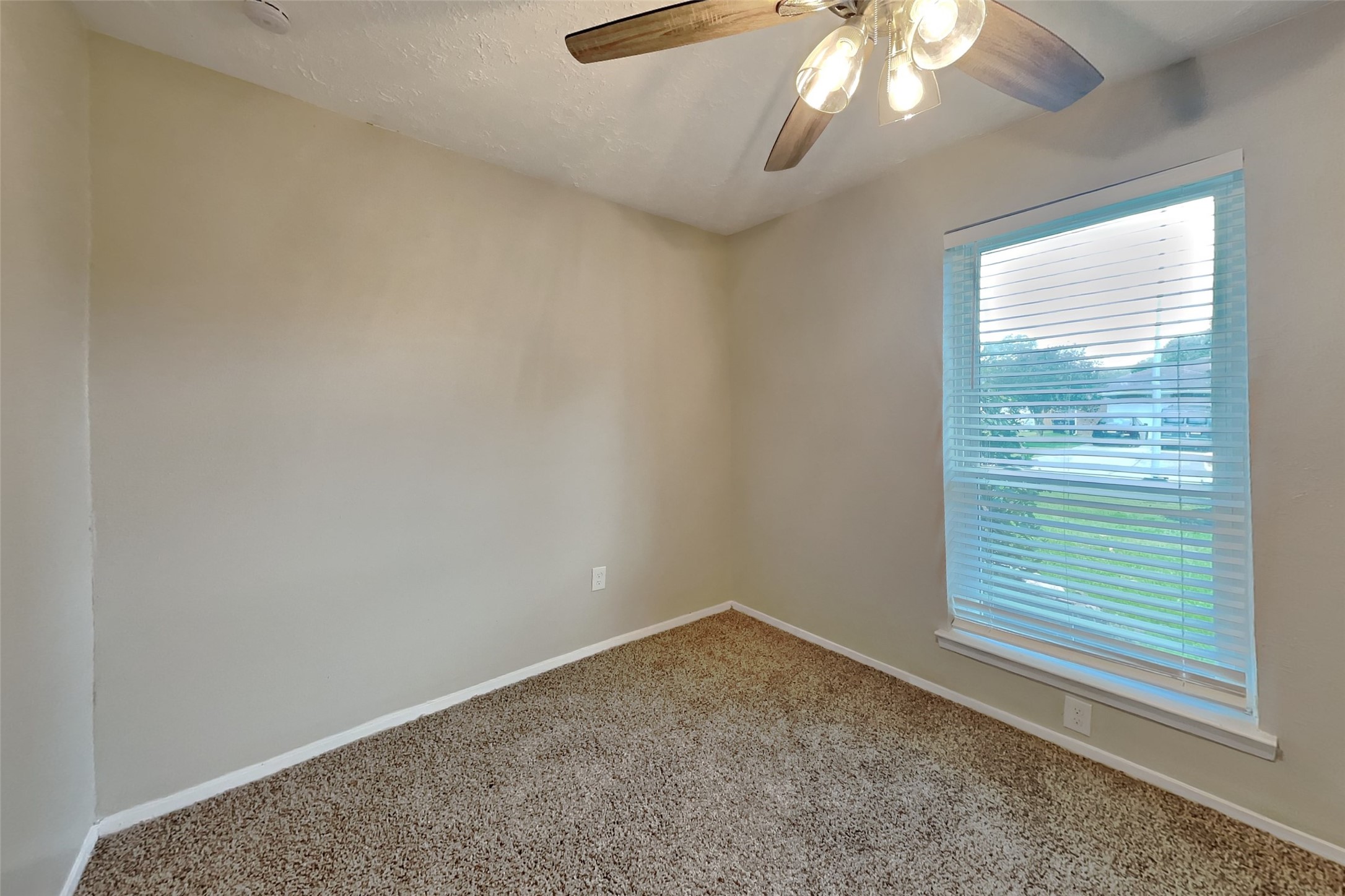 10107 King Ranch Lane Property Photo 13