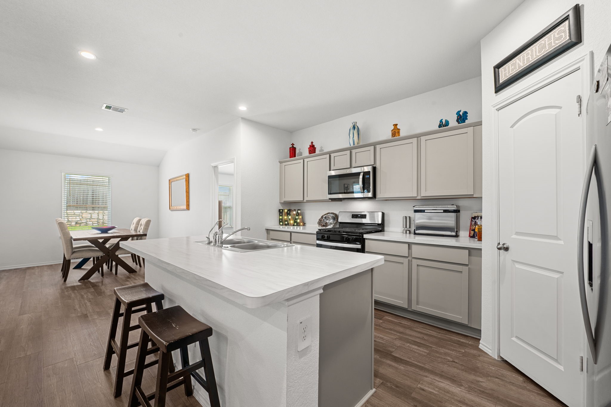 24714 Mountain Tree Drive Property Photo 24