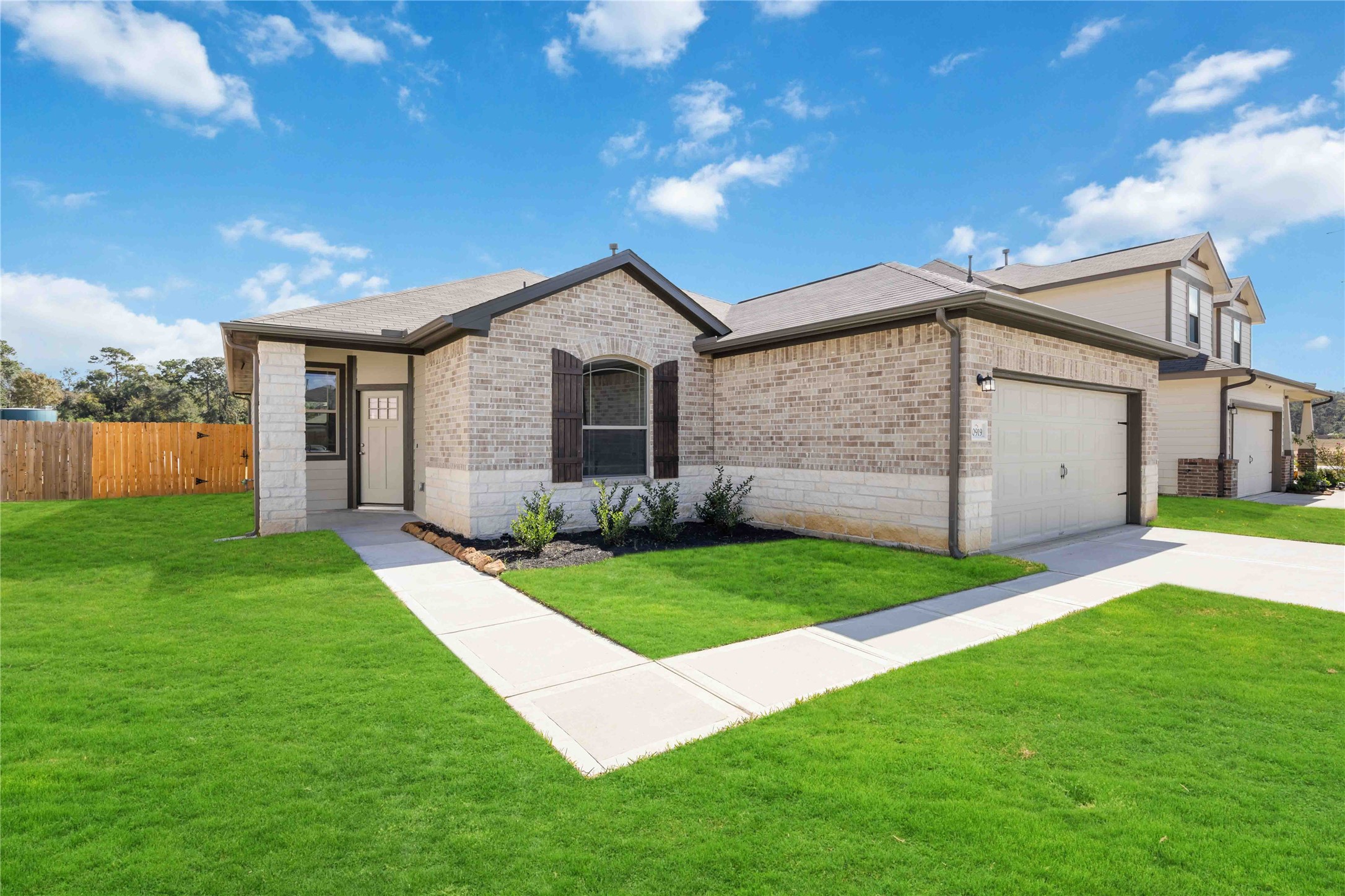 10919 Independence Road Property Photo 1
