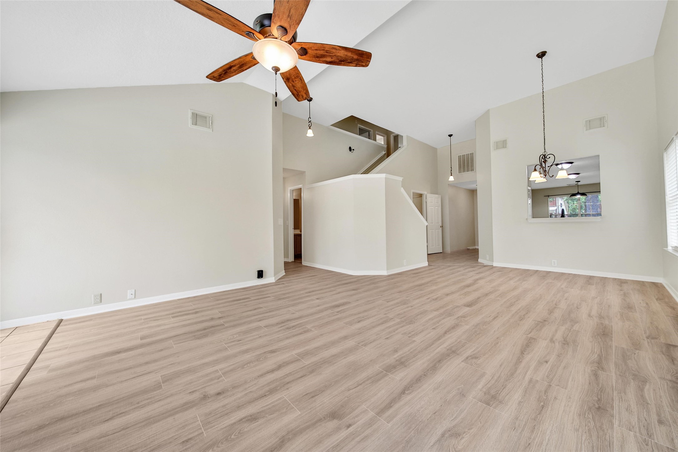 11911 Ezekiel Drive Property Photo 13