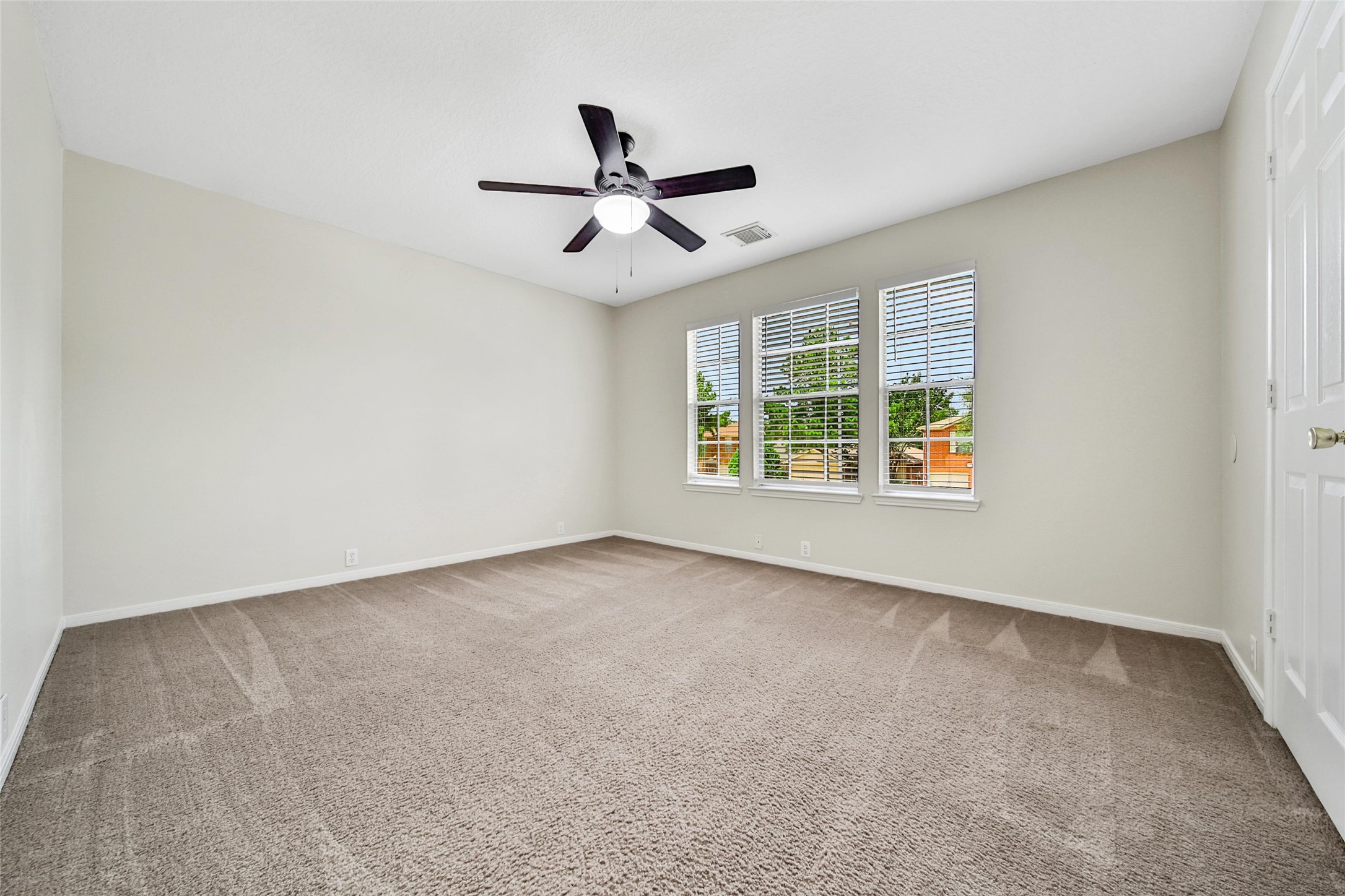 11911 Ezekiel Drive Property Photo 20
