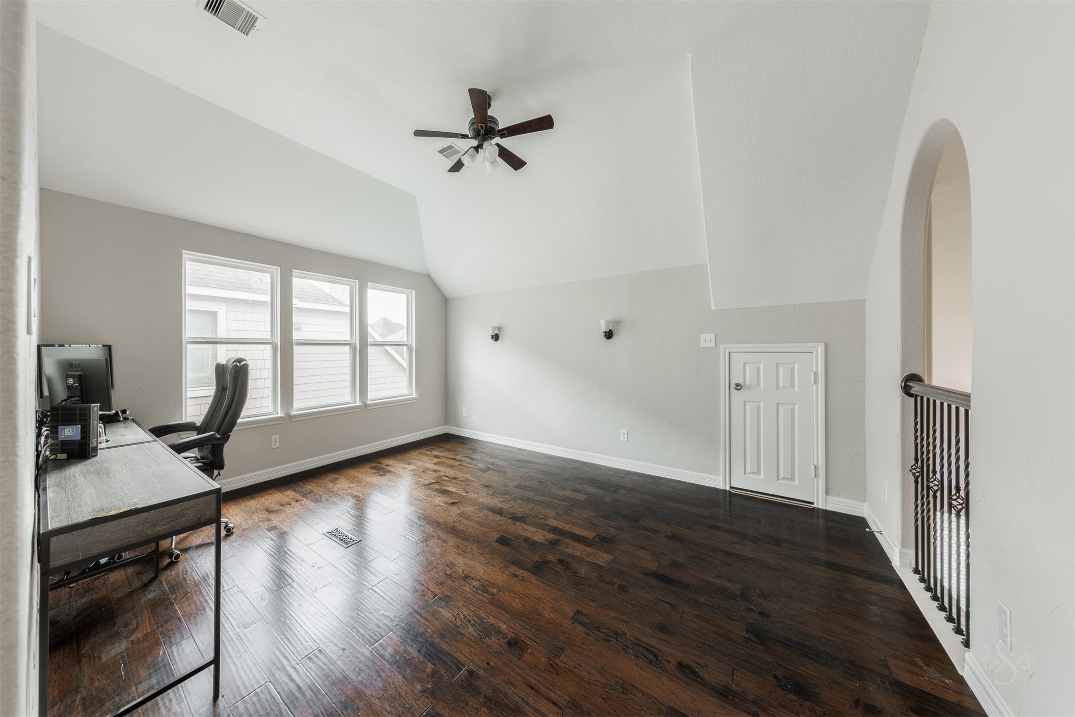 6502 Tamarind Sky Lane Property Photo 21