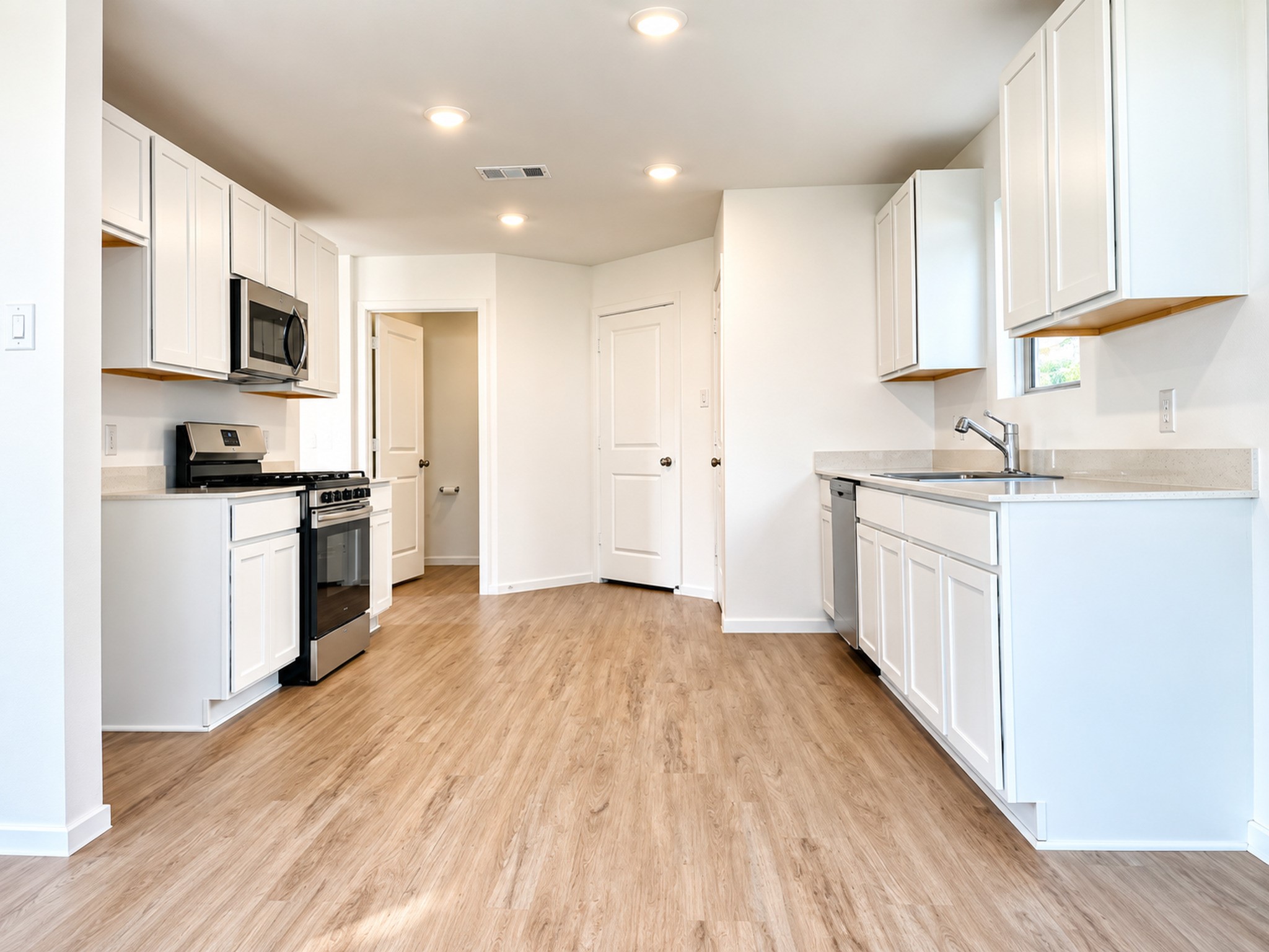 5934 Morning Fern Lane Property Photo 4