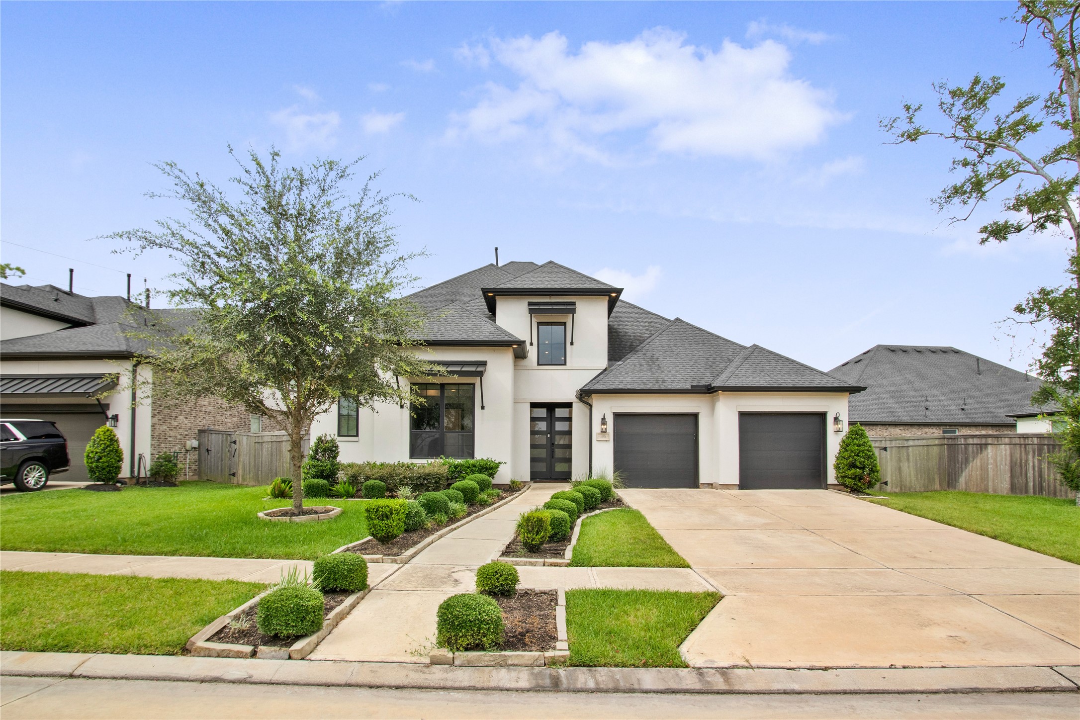 10514 Morning Oaks Drive Property Photo 2