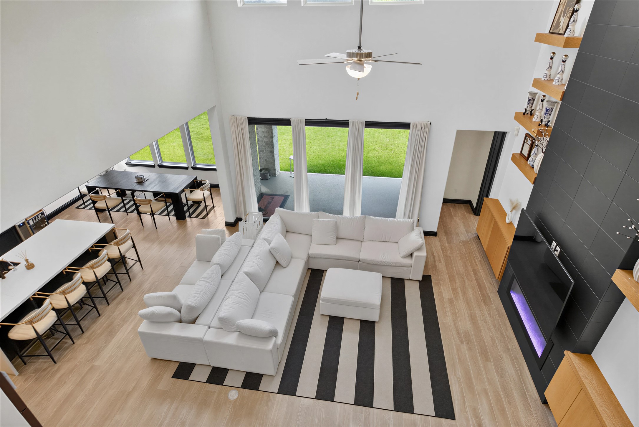 10514 Morning Oaks Drive Property Photo 28