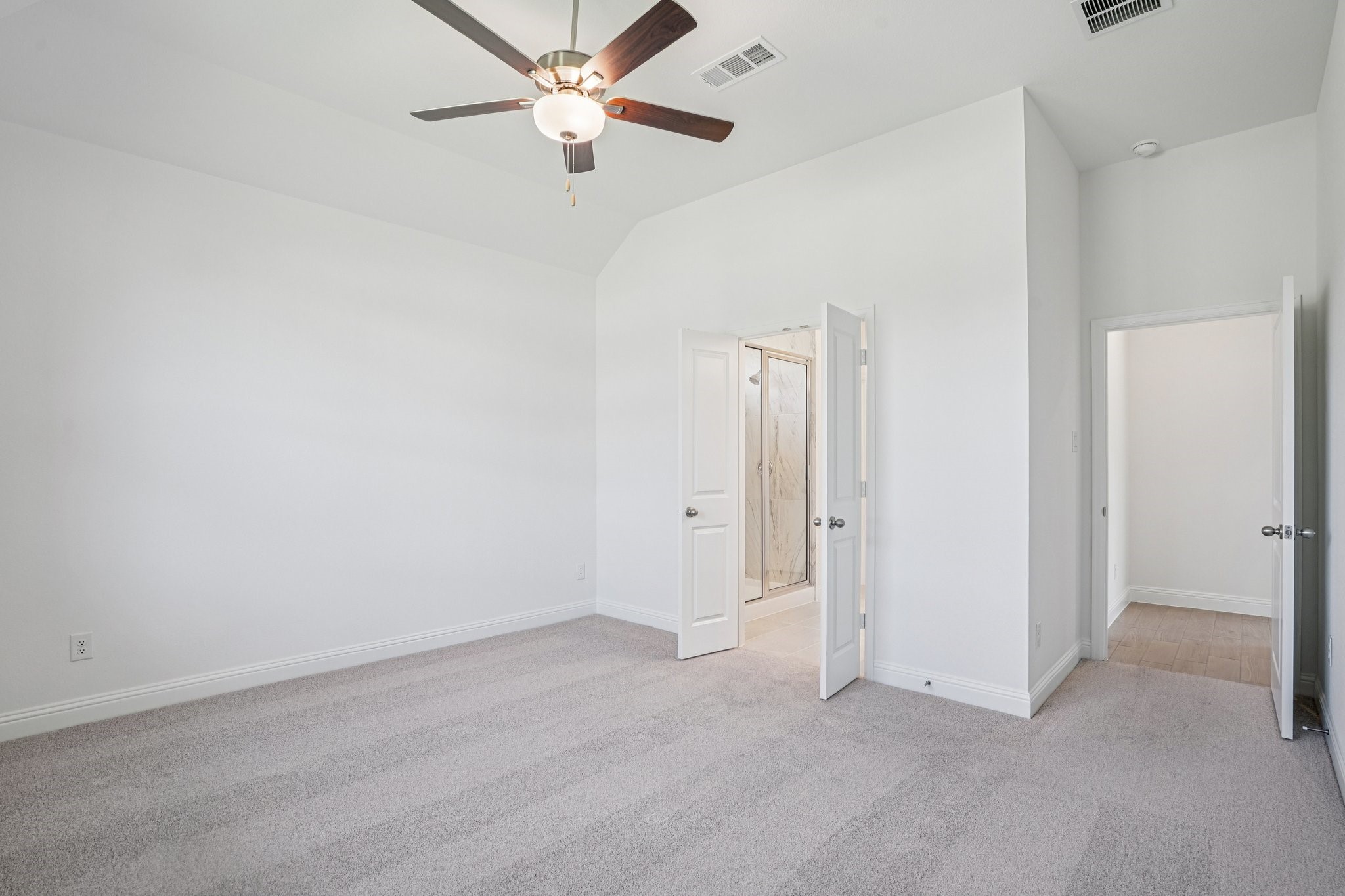 4018 Honeyspring Drive Property Photo 23