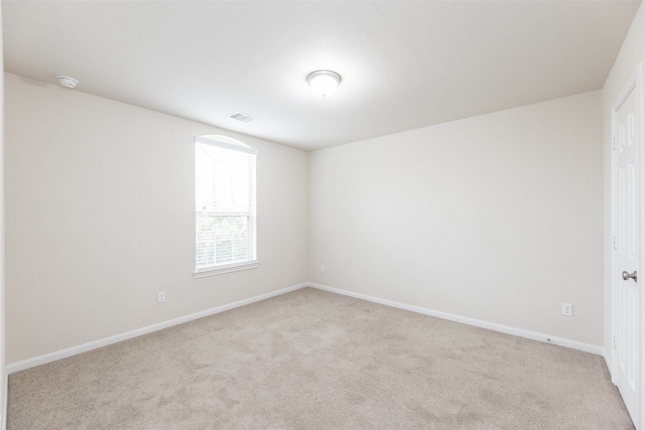 18011 Alora Springs Trace Property Photo 26