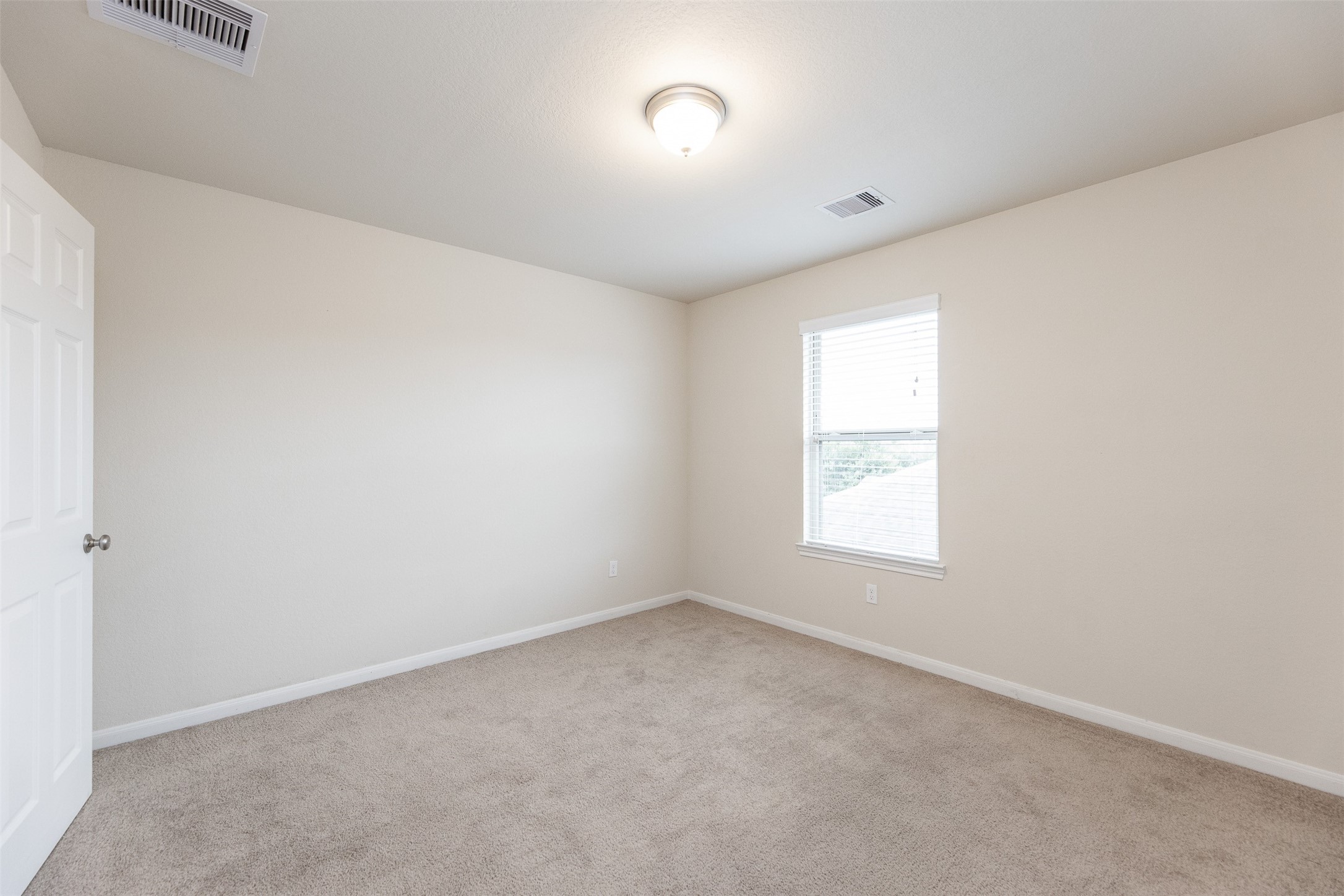 18011 Alora Springs Trace Property Photo 27