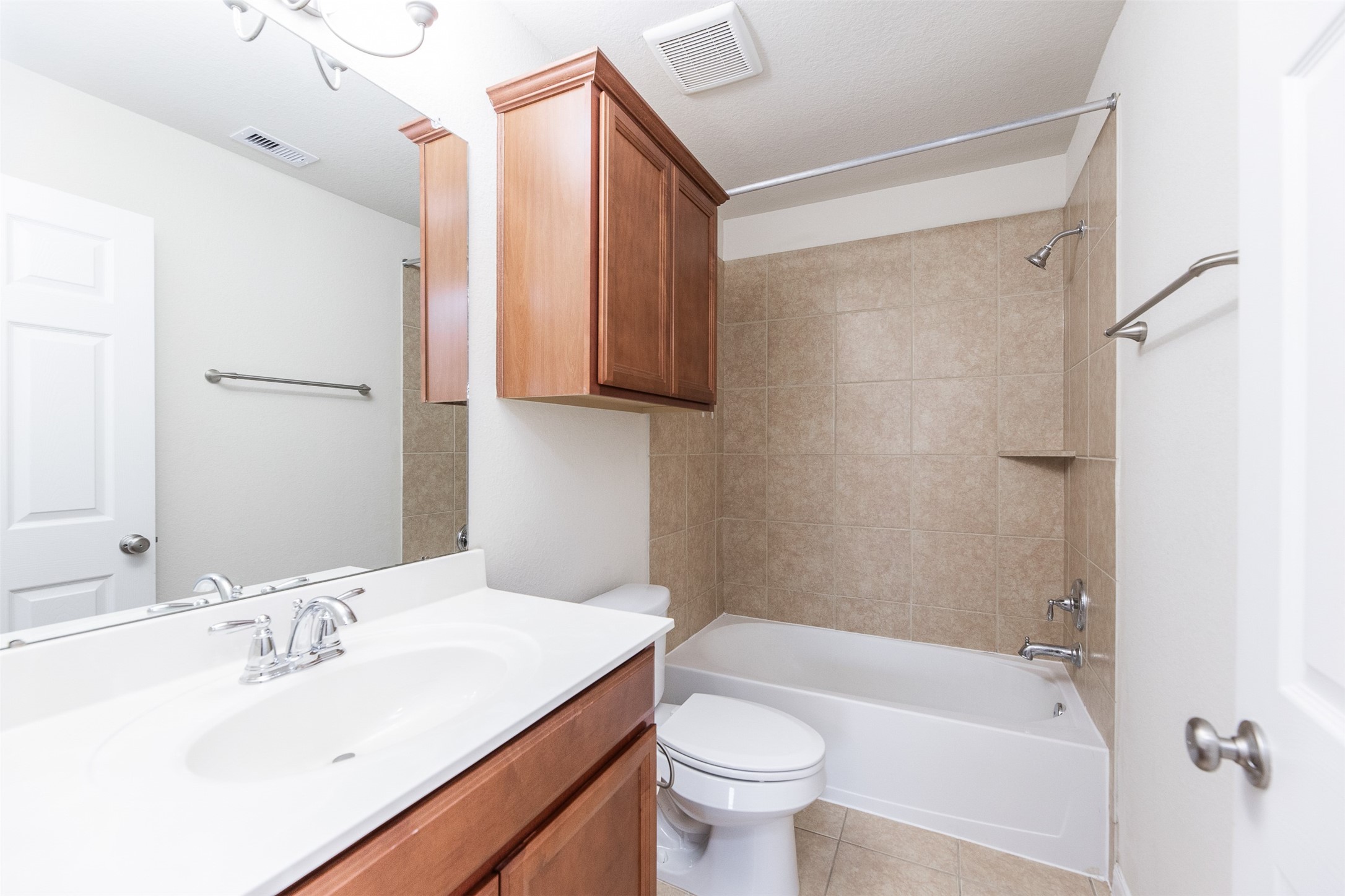 18011 Alora Springs Trace Property Photo 28