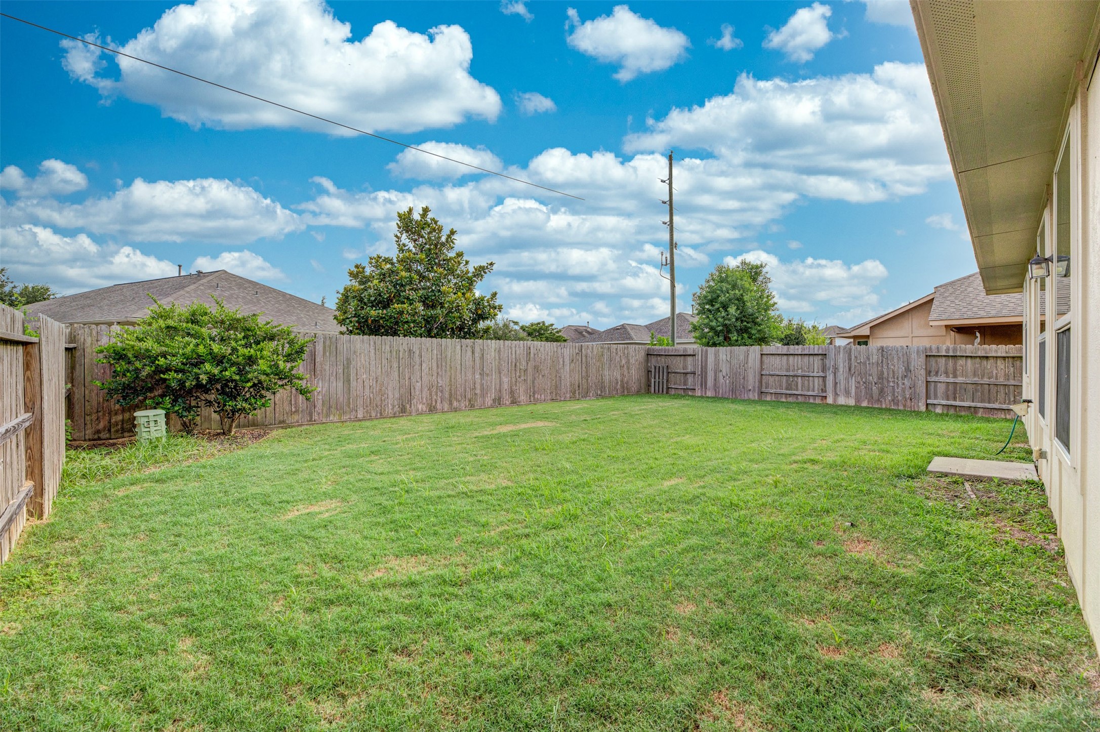18011 Alora Springs Trace Property Photo 32