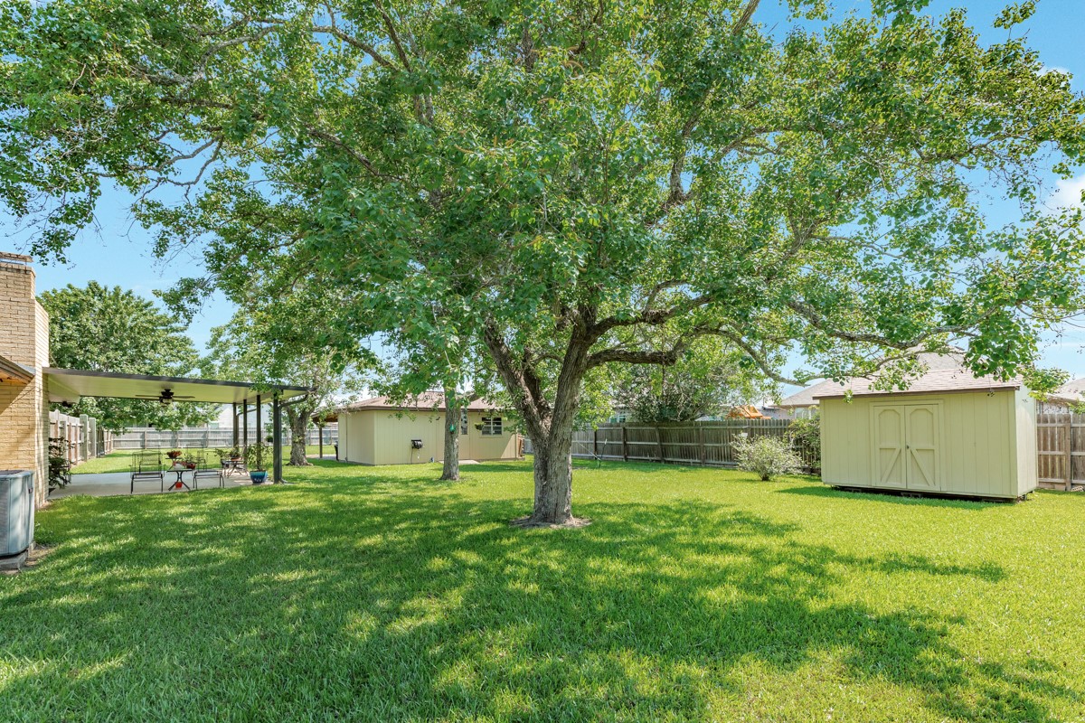 1412 Buchta Road Property Photo 12
