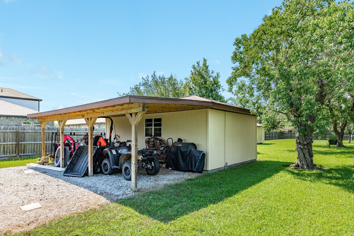 1412 Buchta Road Property Photo 14