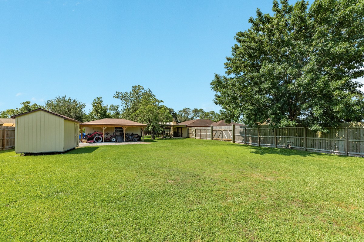 1412 Buchta Road Property Photo 17