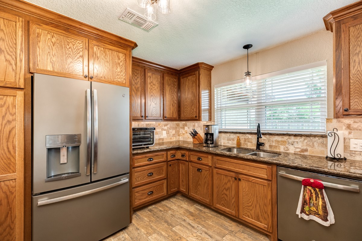 1412 Buchta Road Property Photo 30
