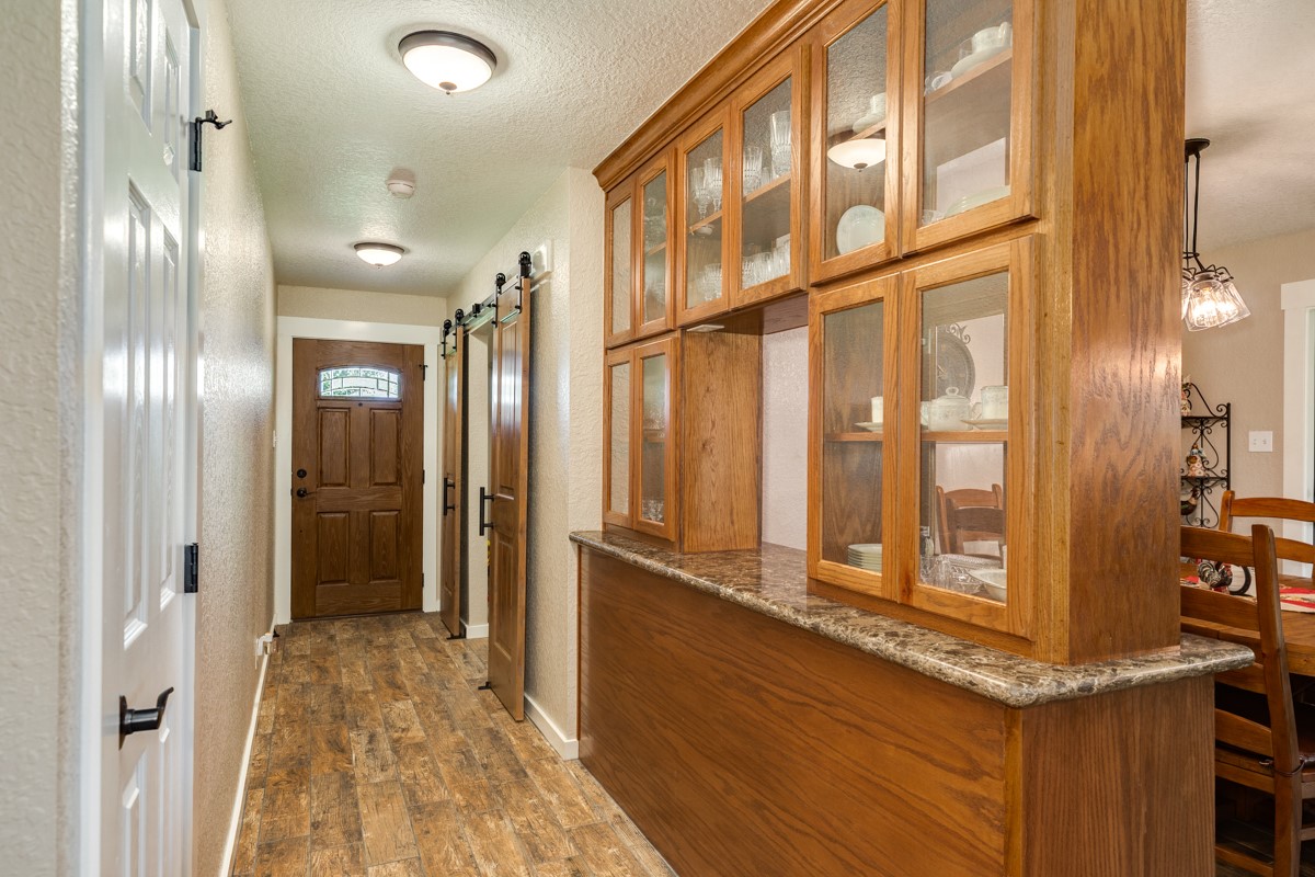1412 Buchta Road Property Photo 32