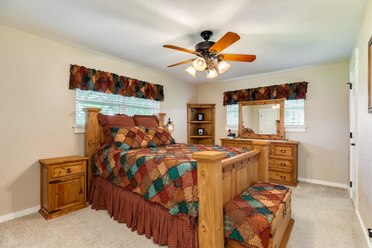 1412 Buchta Road Property Photo 34