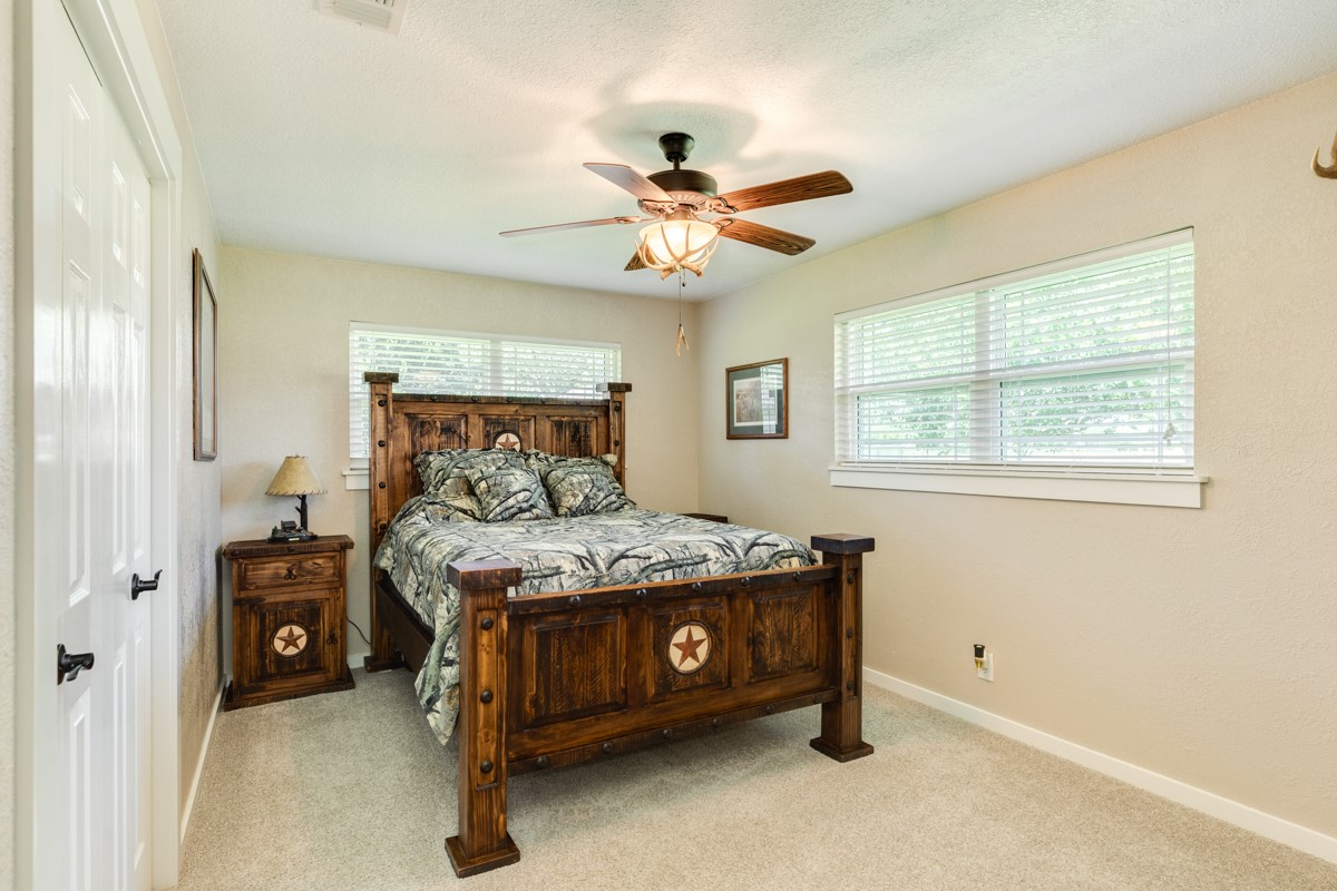 1412 Buchta Road Property Photo 38