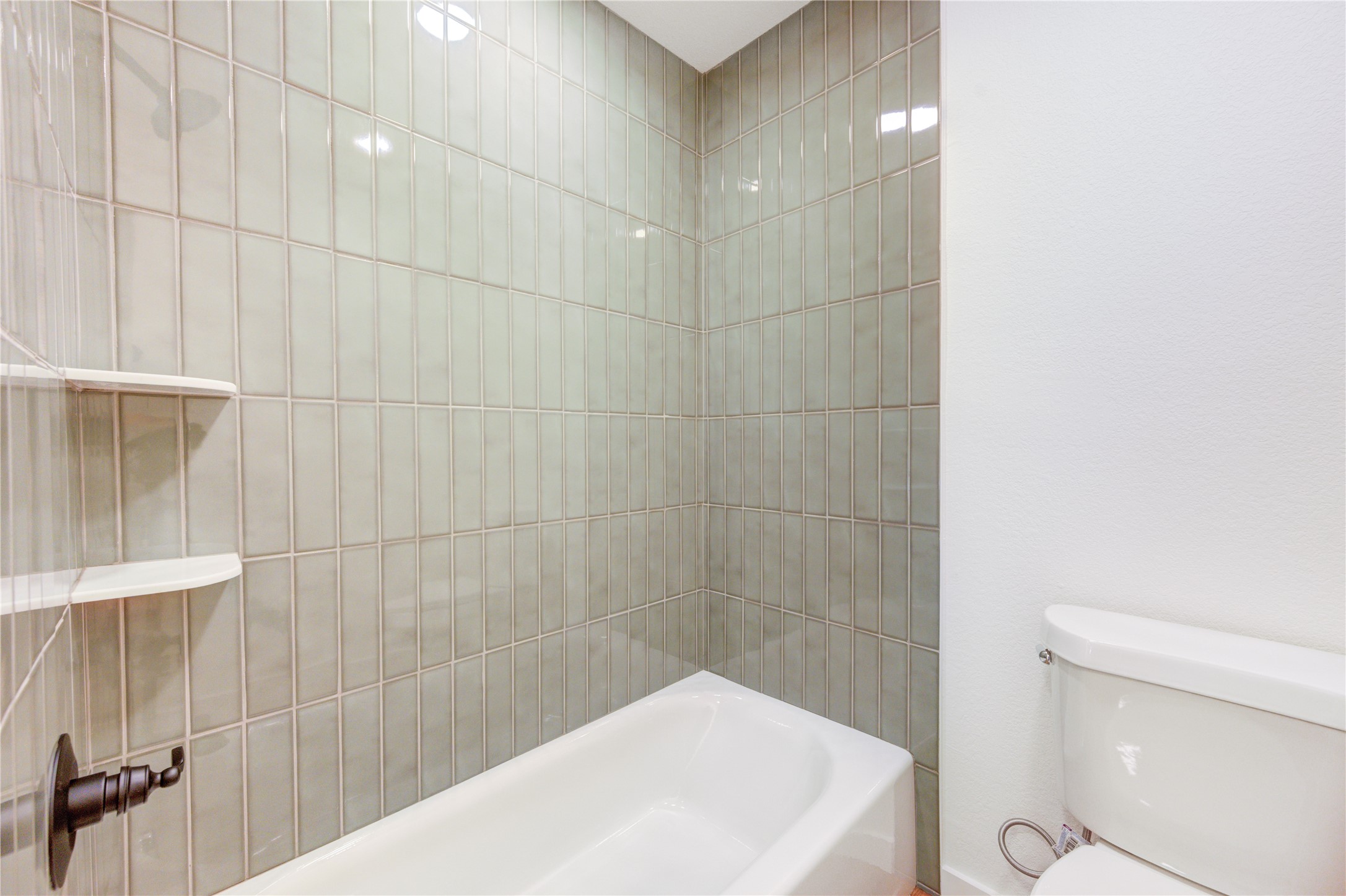 713 S Holland Street Property Photo 29