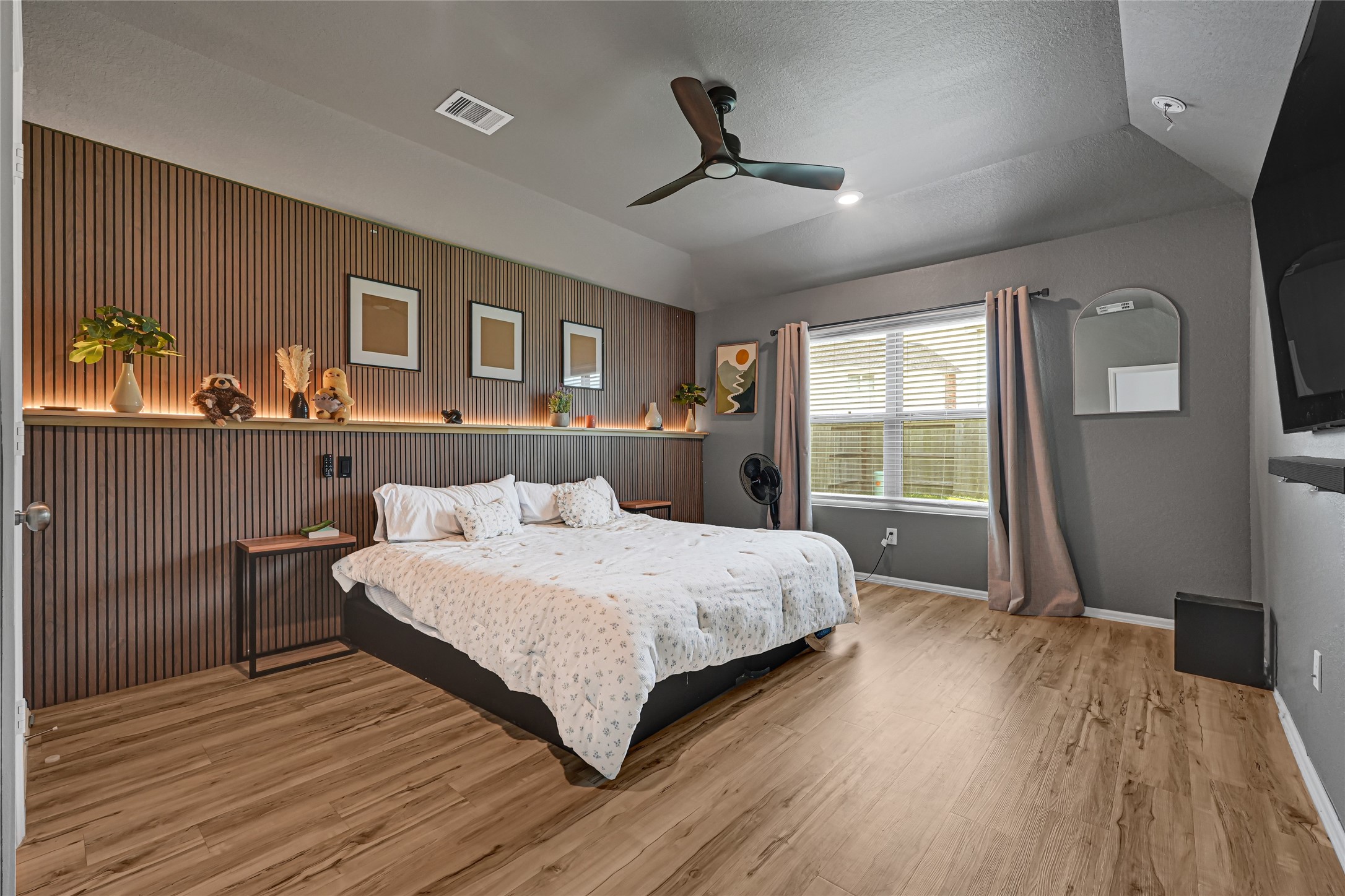 4822 Camden Bristol Drive Property Photo 1