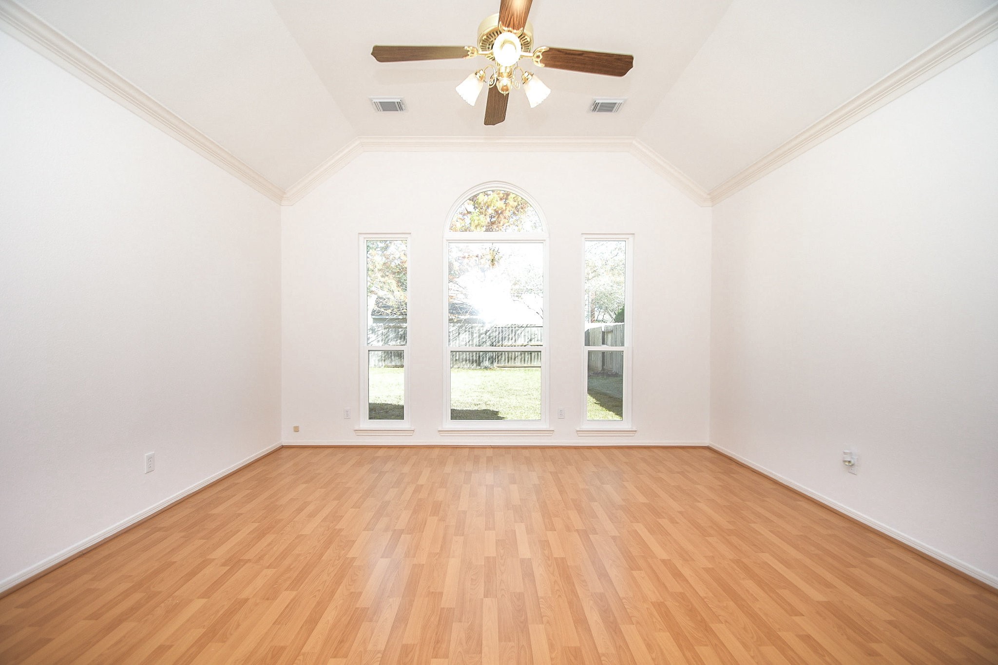 4323 Magnolia Lane Property Photo 24