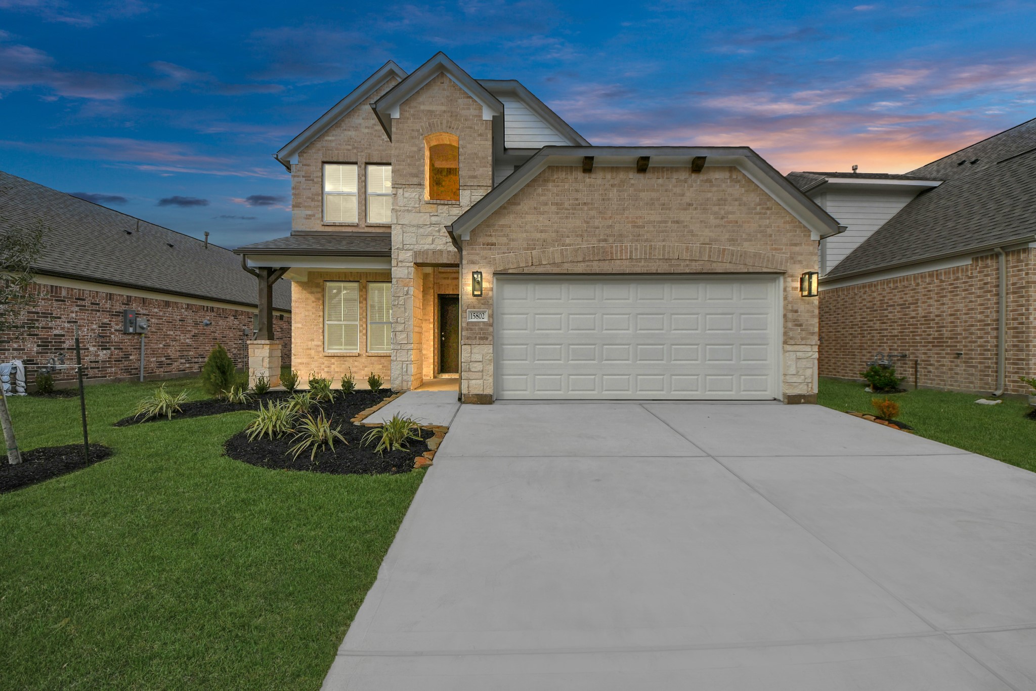 15802 Walnut Leaf Lane Property Photo 1