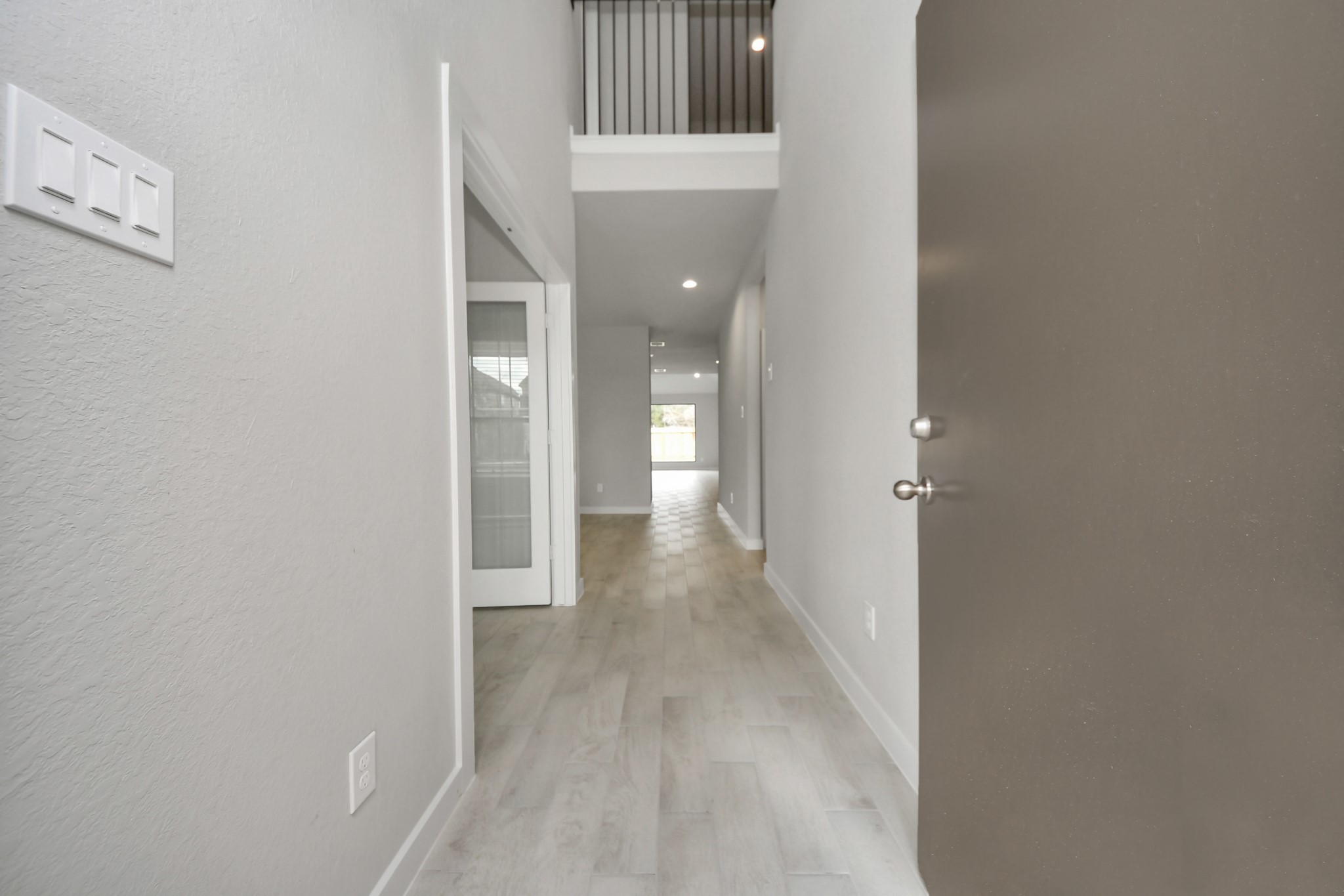 15802 Walnut Leaf Lane Property Photo 5