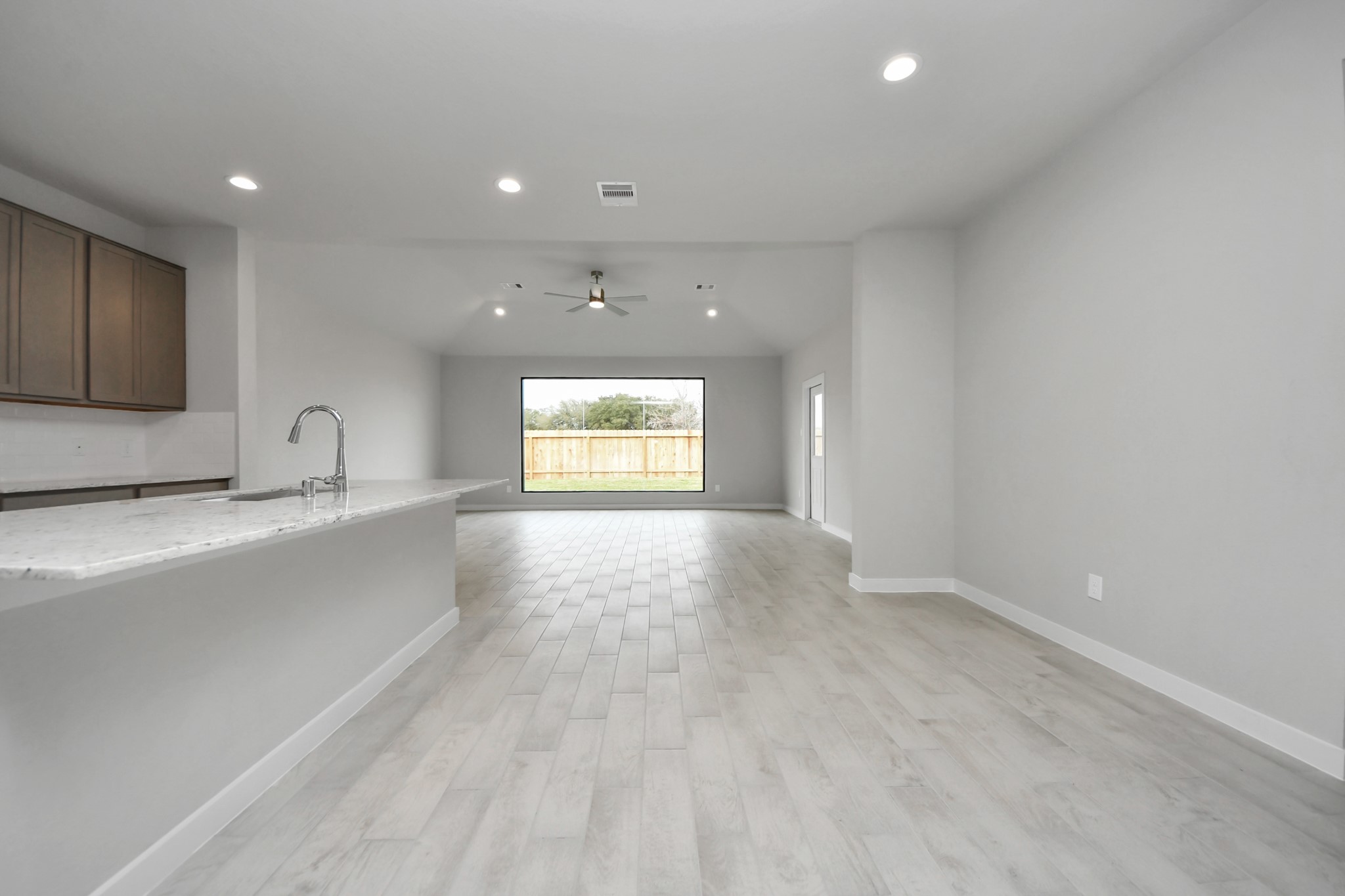 15802 Walnut Leaf Lane Property Photo 17
