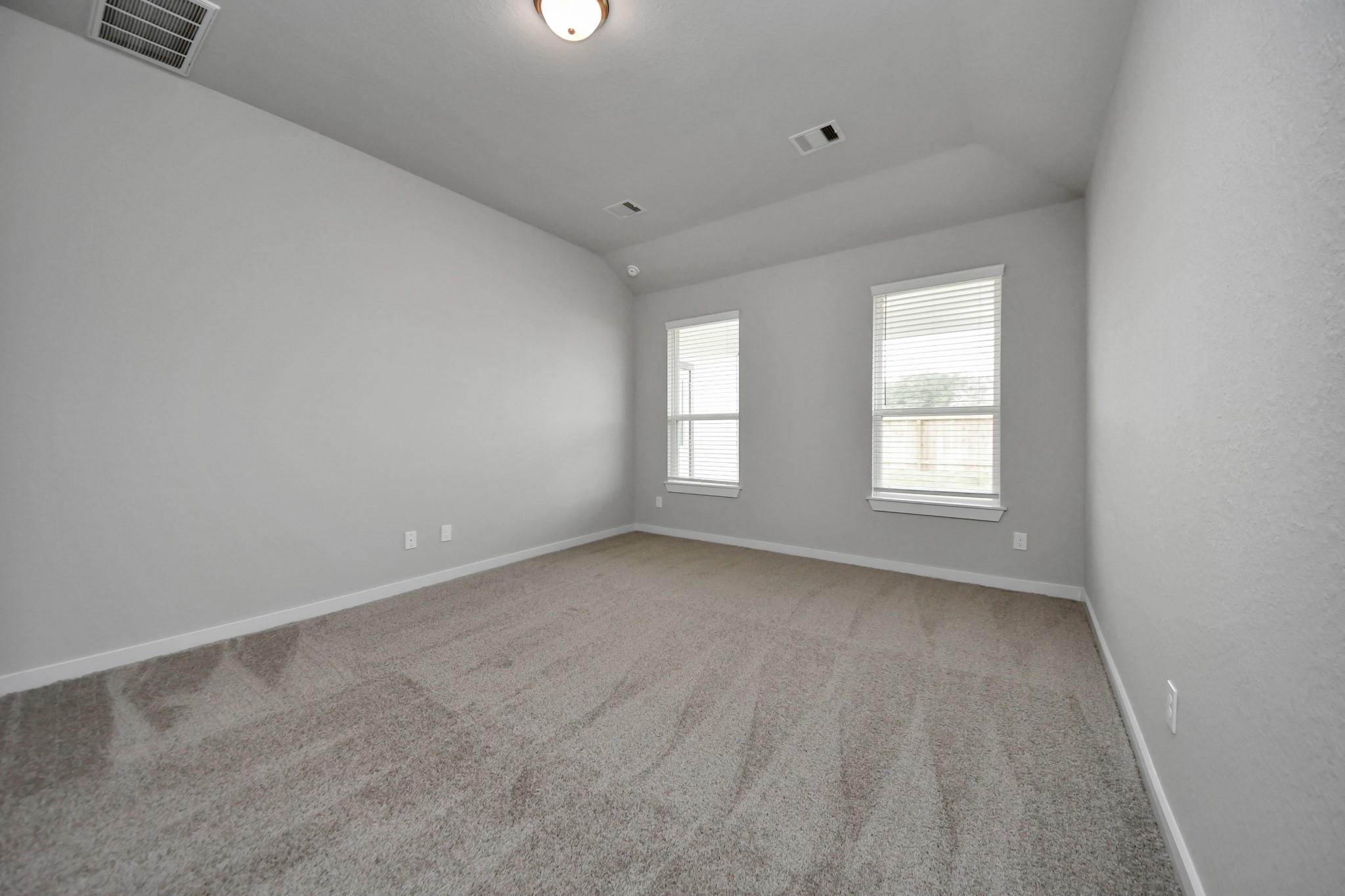 15802 Walnut Leaf Lane Property Photo 19