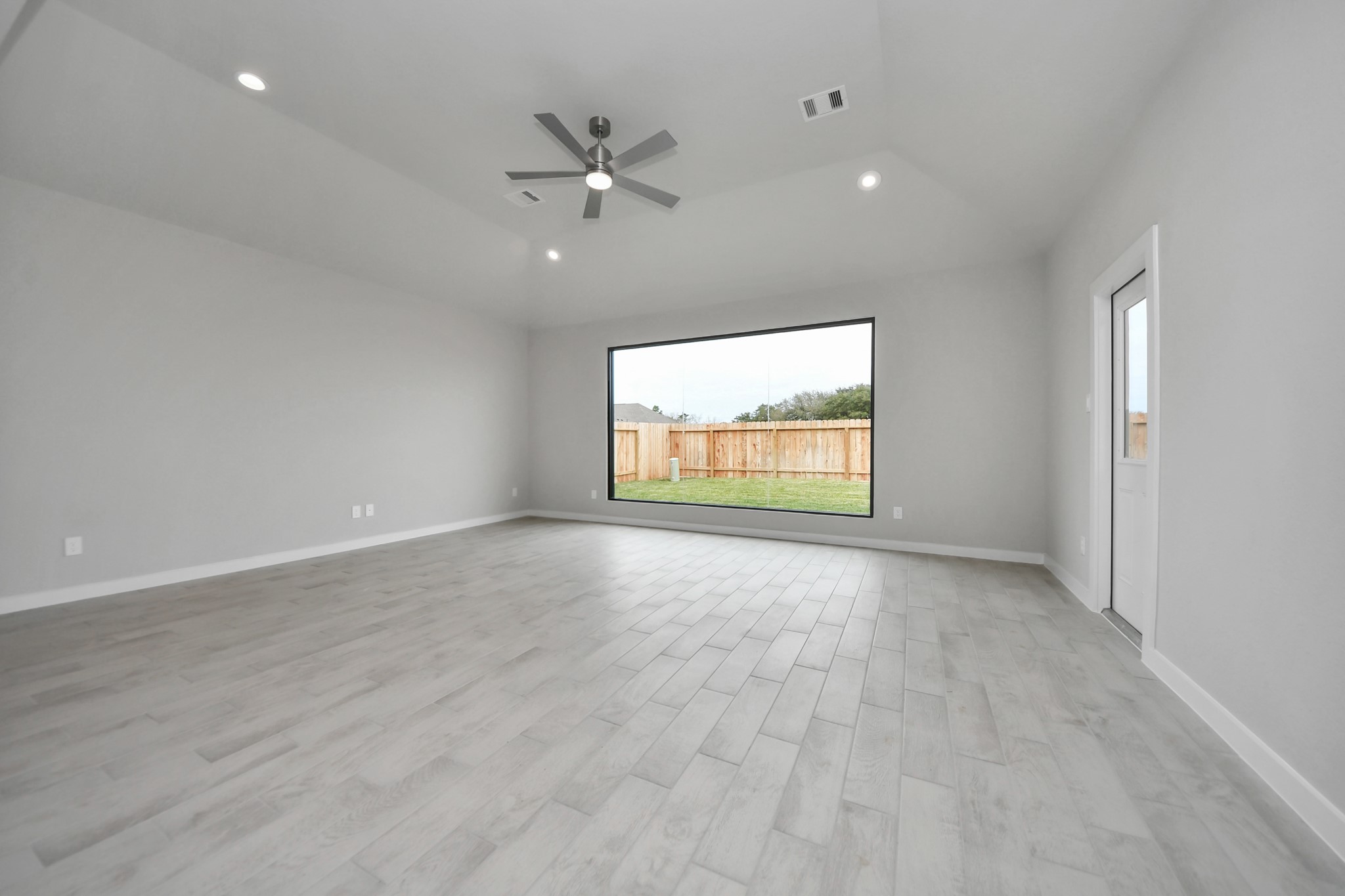 15802 Walnut Leaf Lane Property Photo 27