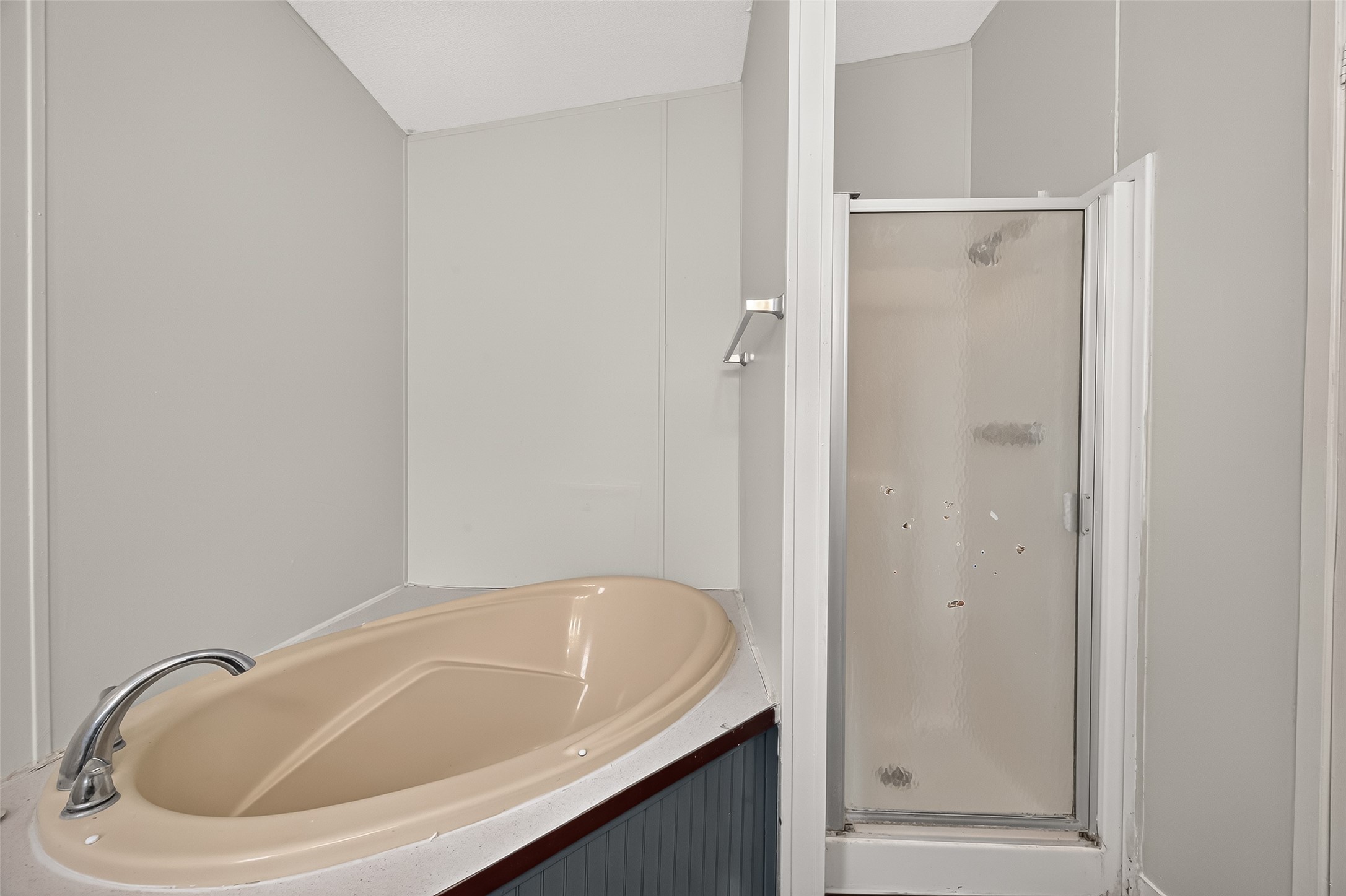 20306 Mountaindale Drive Property Photo 21