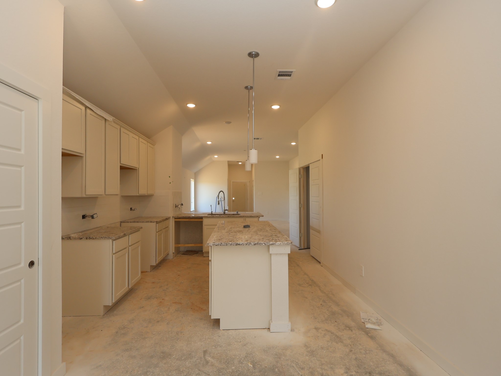 10220 Burton Path Property Photo 3