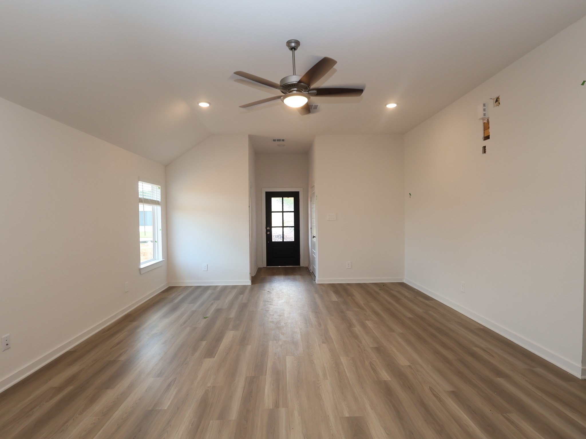 10220 Burton Path Property Photo 6