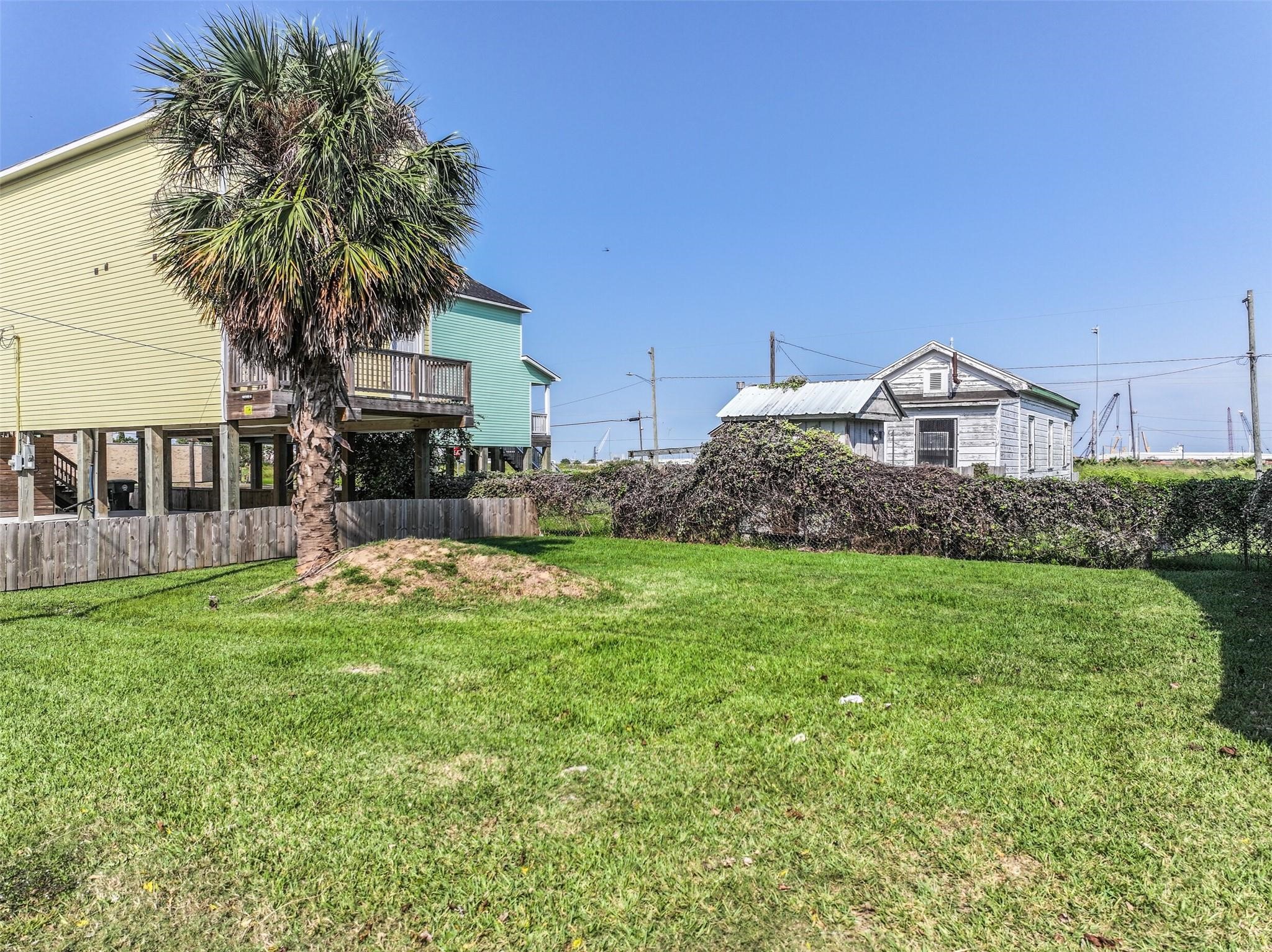 3721 Church Street Property Photo 3