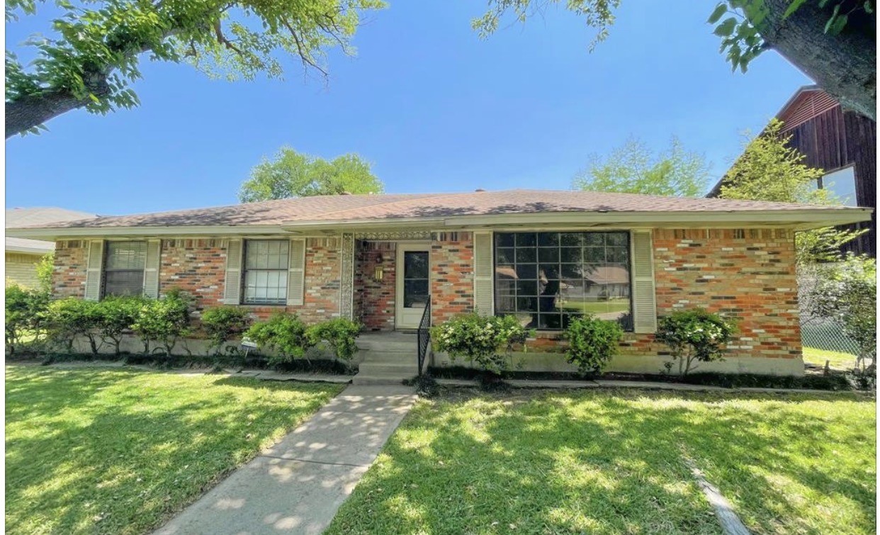 1940 Shady Glen Lane Property Photo 1