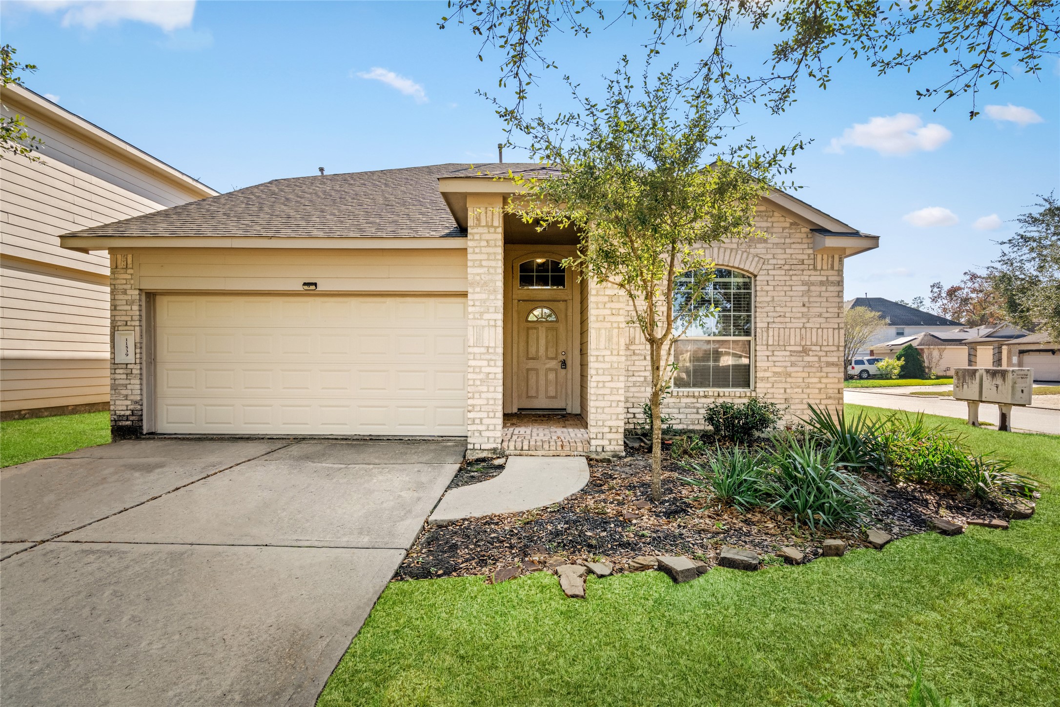 11539 Stonepine Meadow Court Property Photo 1