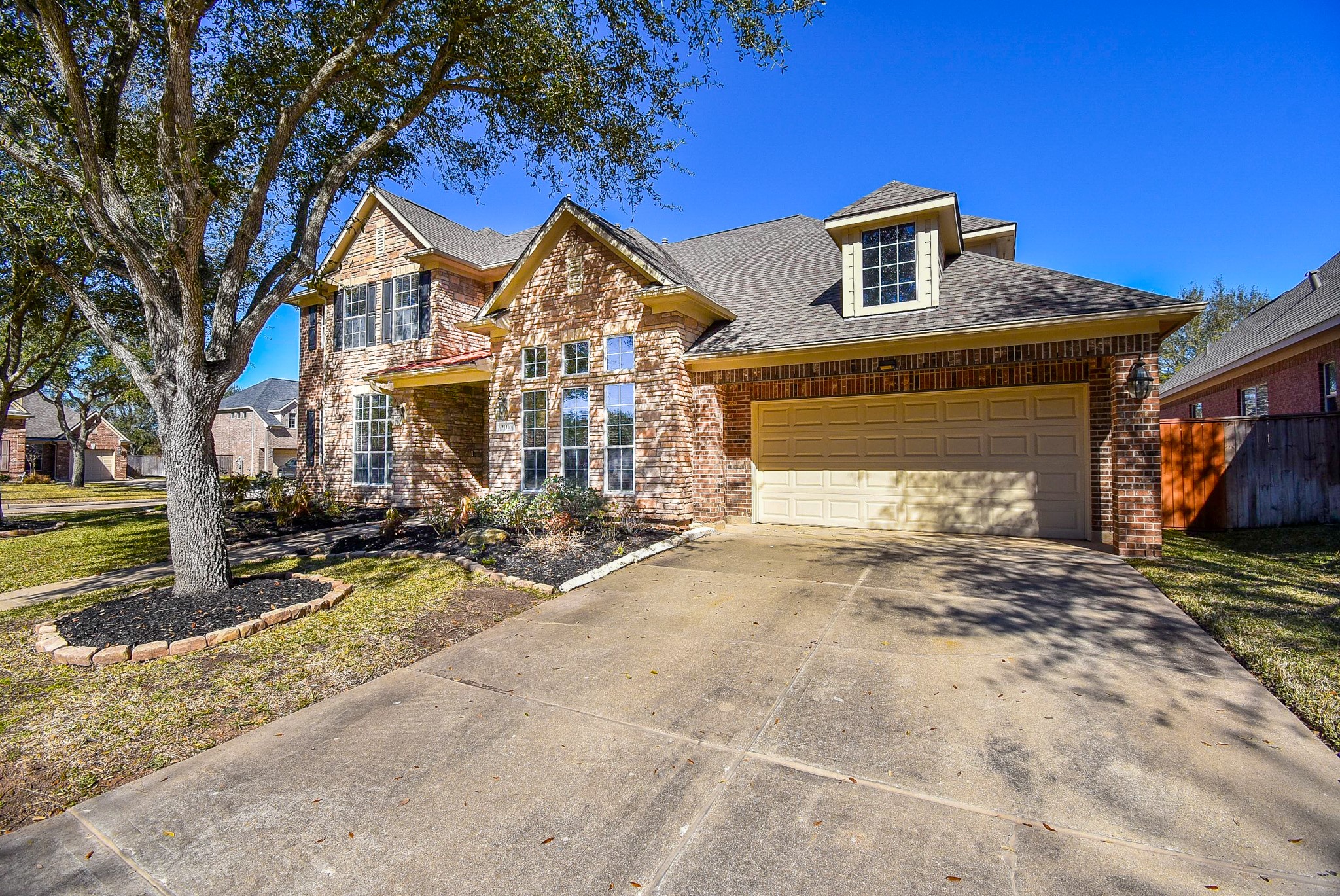 21110 Silent River Court Property Photo 3