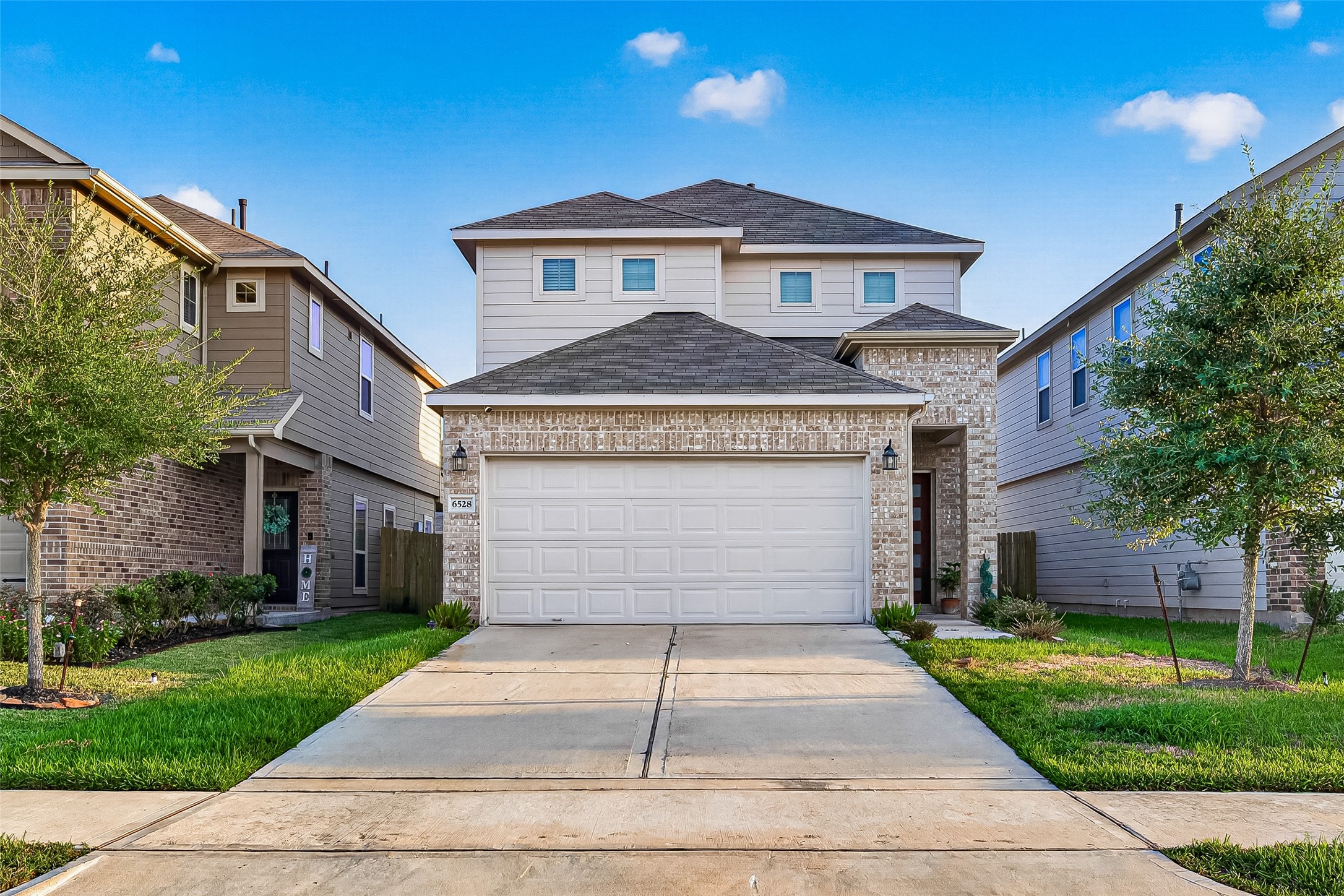6528 Castle Loch Court Property Photo 1