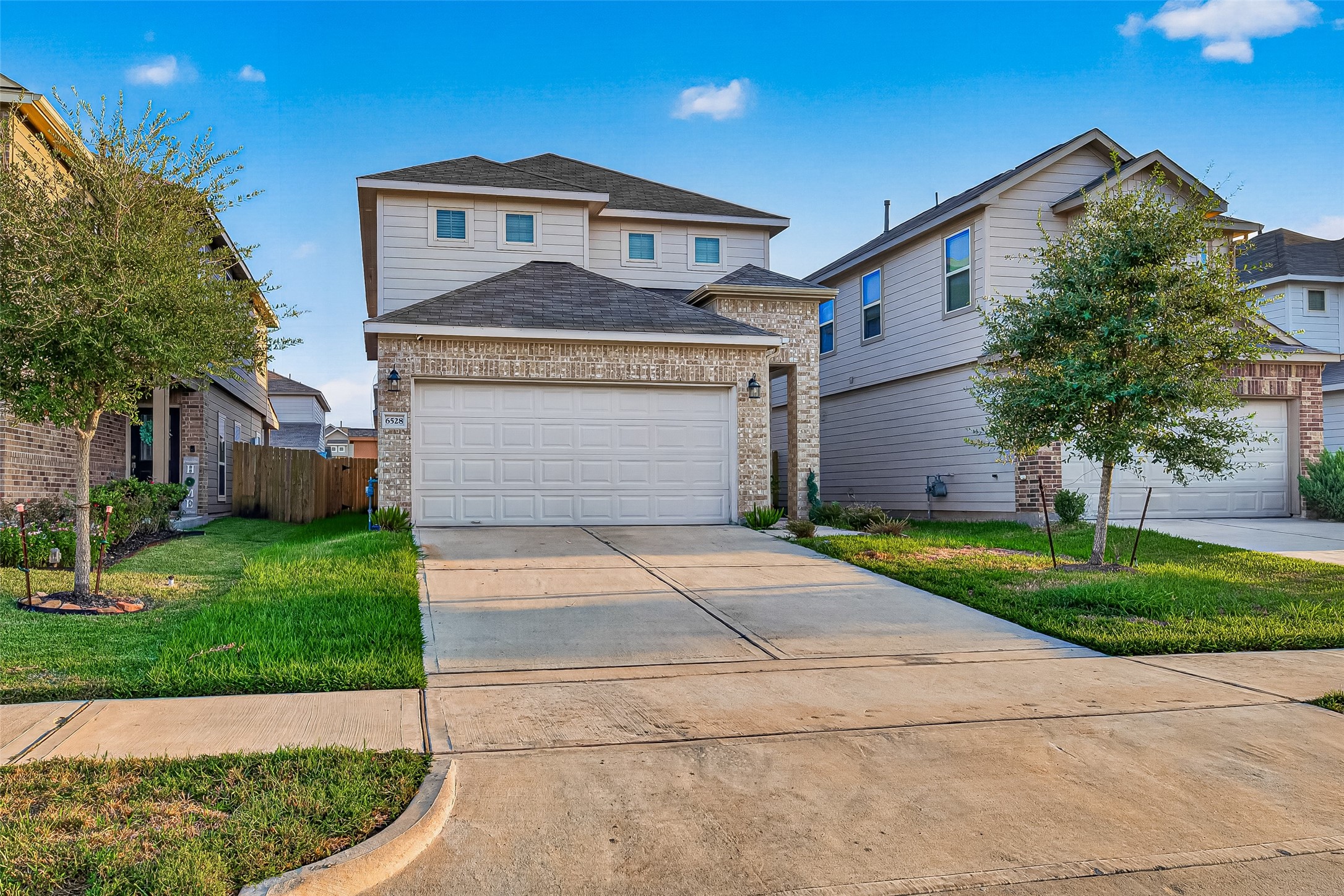 6528 Castle Loch Court Property Photo 4
