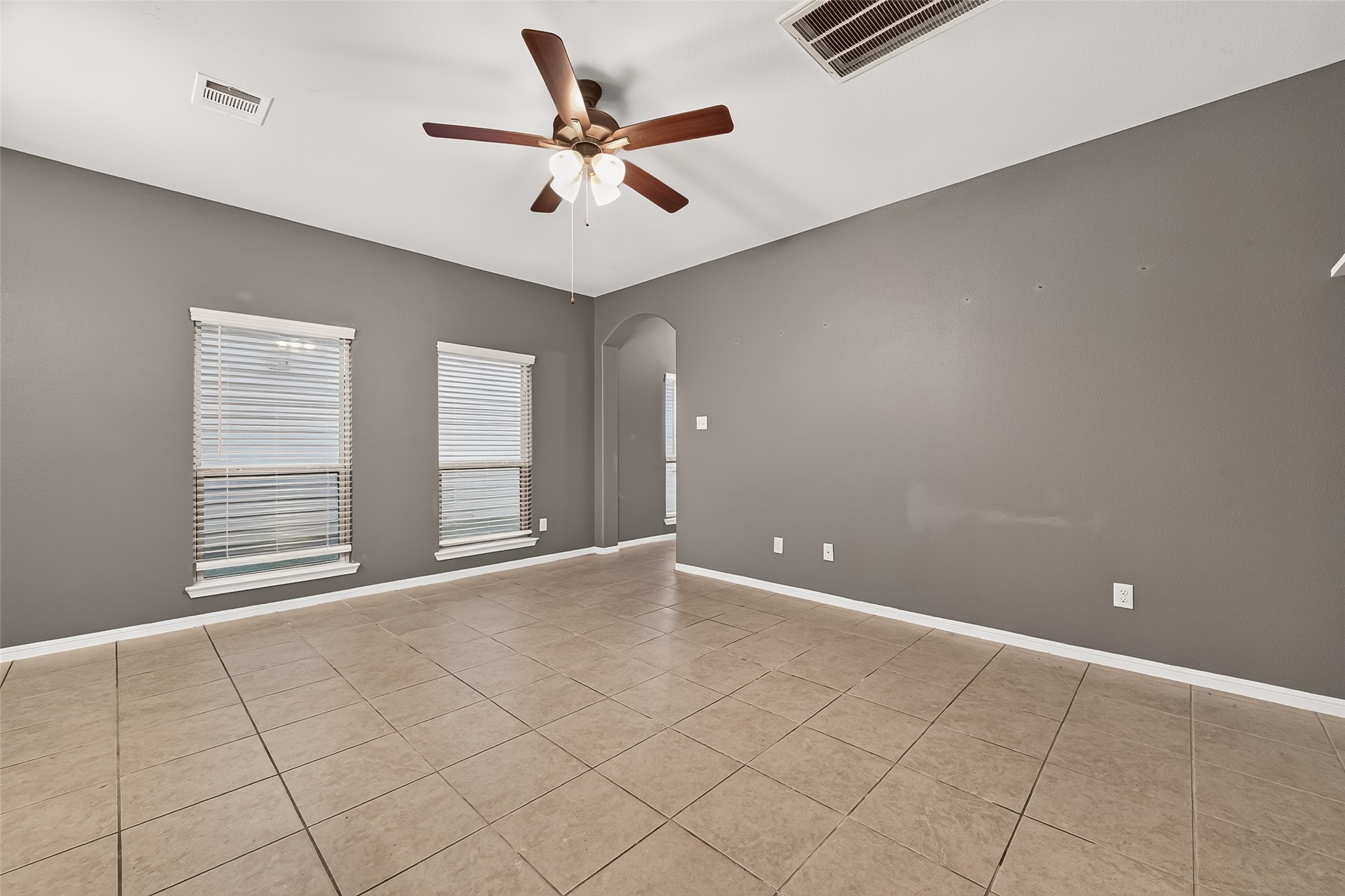6528 Castle Loch Court Property Photo 13