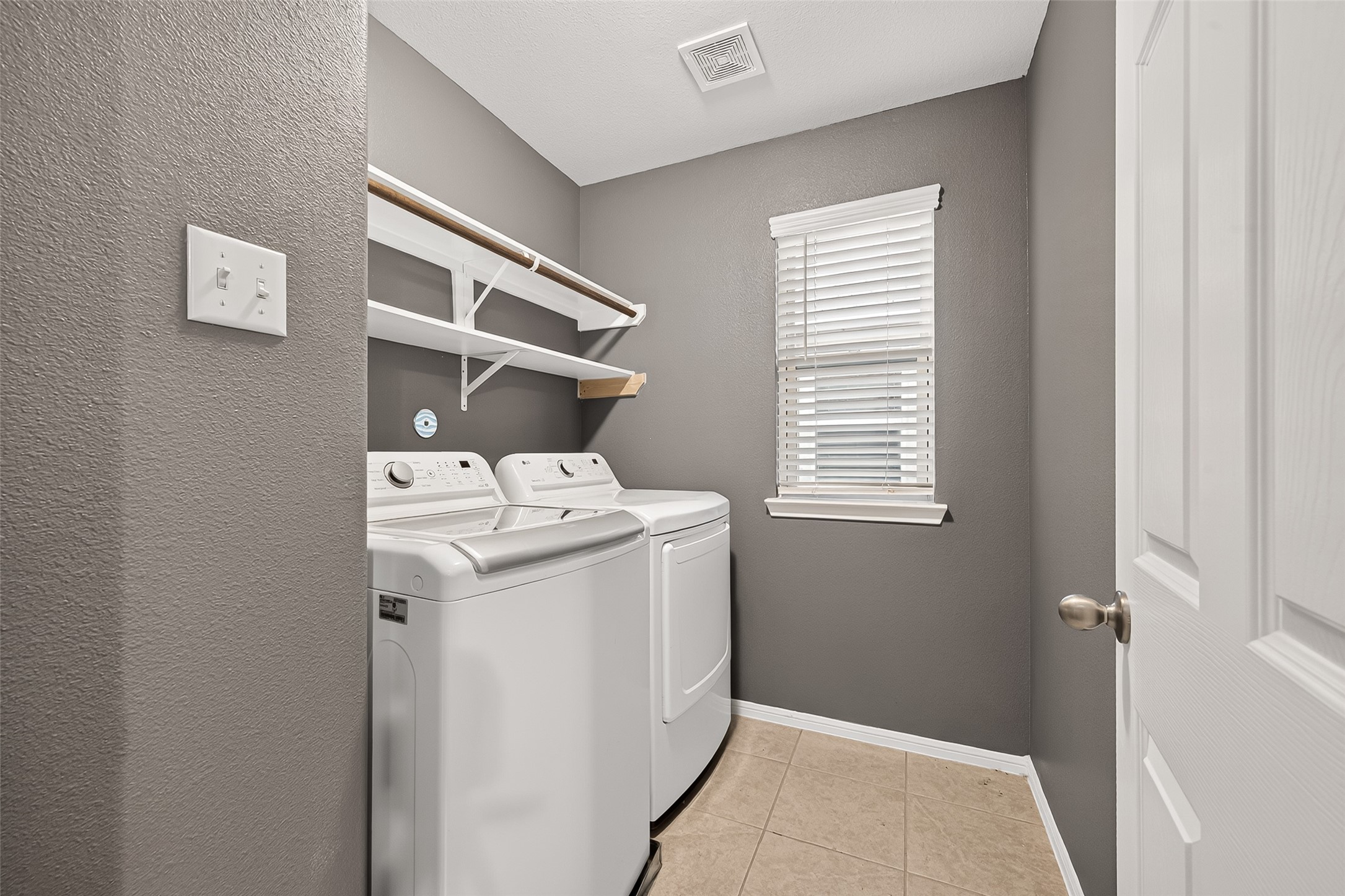 6528 Castle Loch Court Property Photo 34
