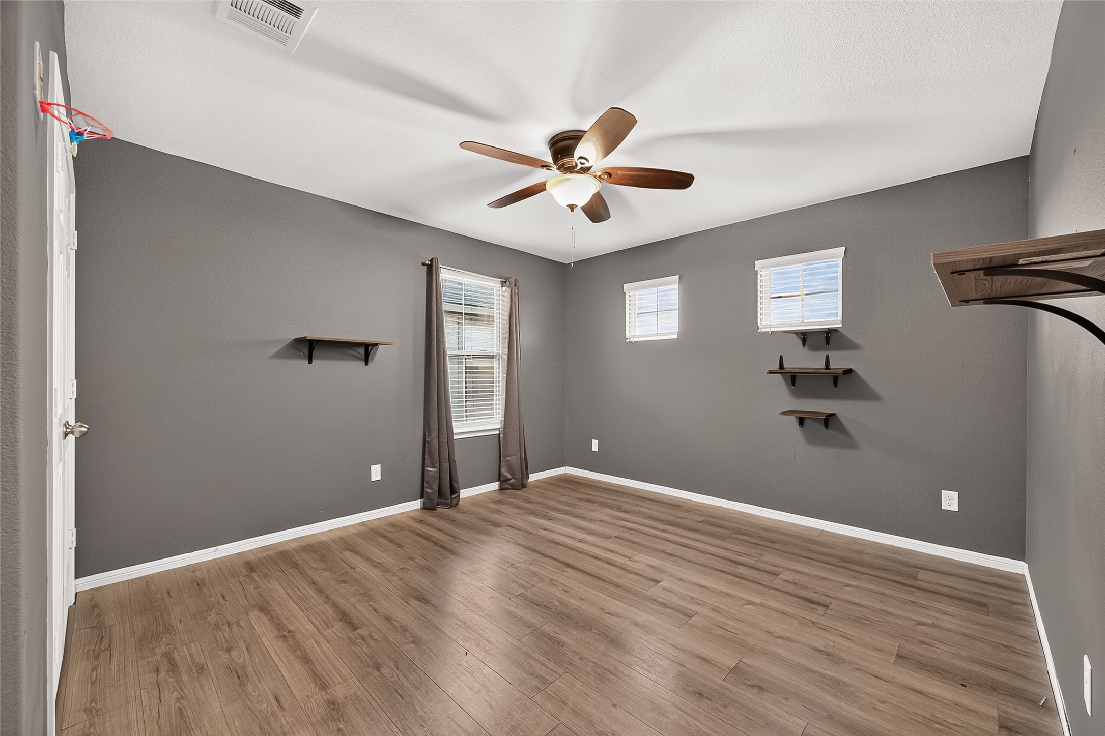 6528 Castle Loch Court Property Photo 37