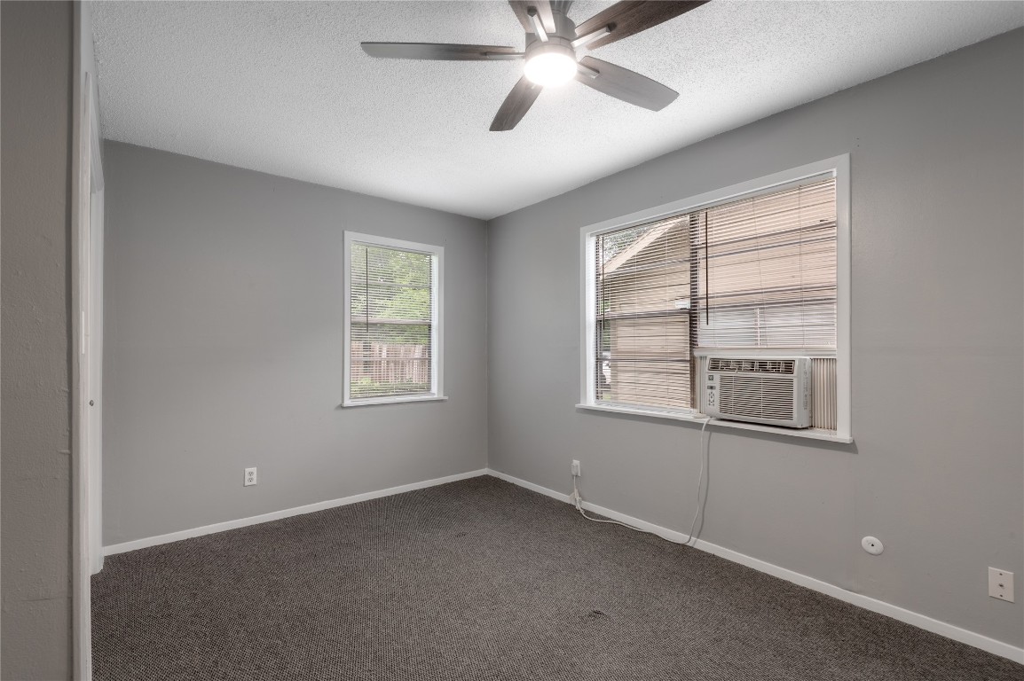 700 Gray Street 2 Property Photo 12