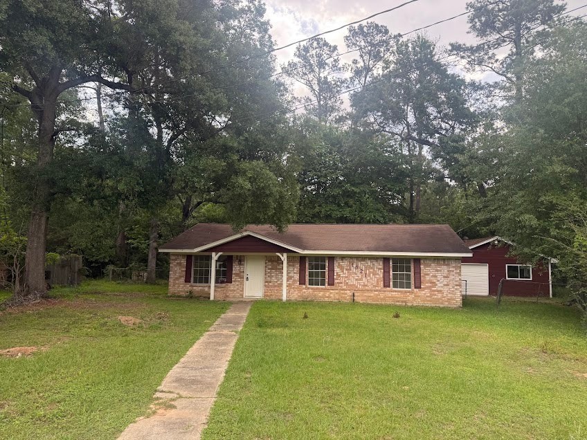 1821 Live Oak Drive Property Photo 1