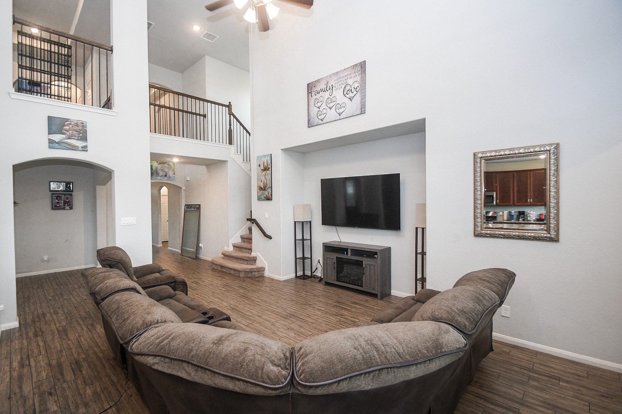 31530 Elkcreek Bend Drive Property Photo 8