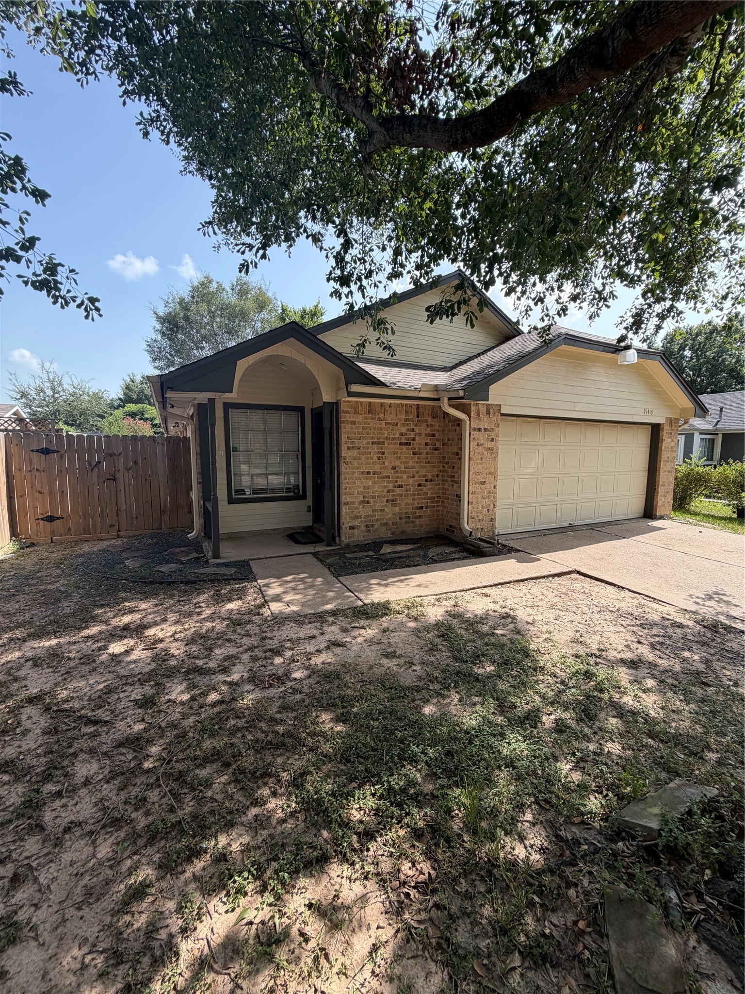19419 Cypress River Drive Property Photo 1