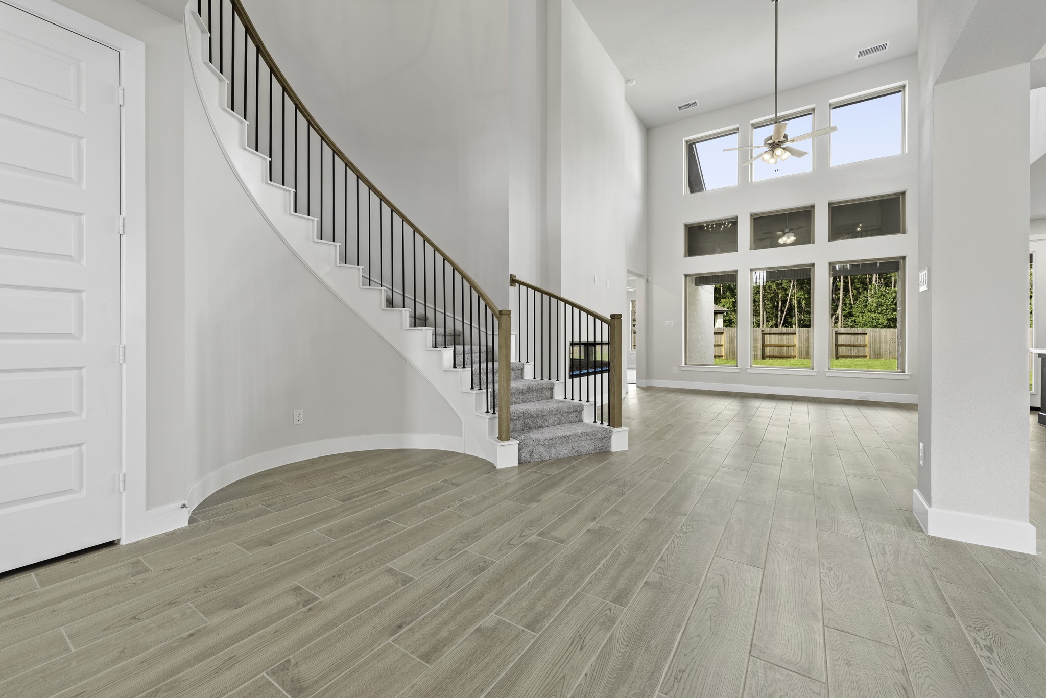 212 Silver Sage Court Property Photo 3